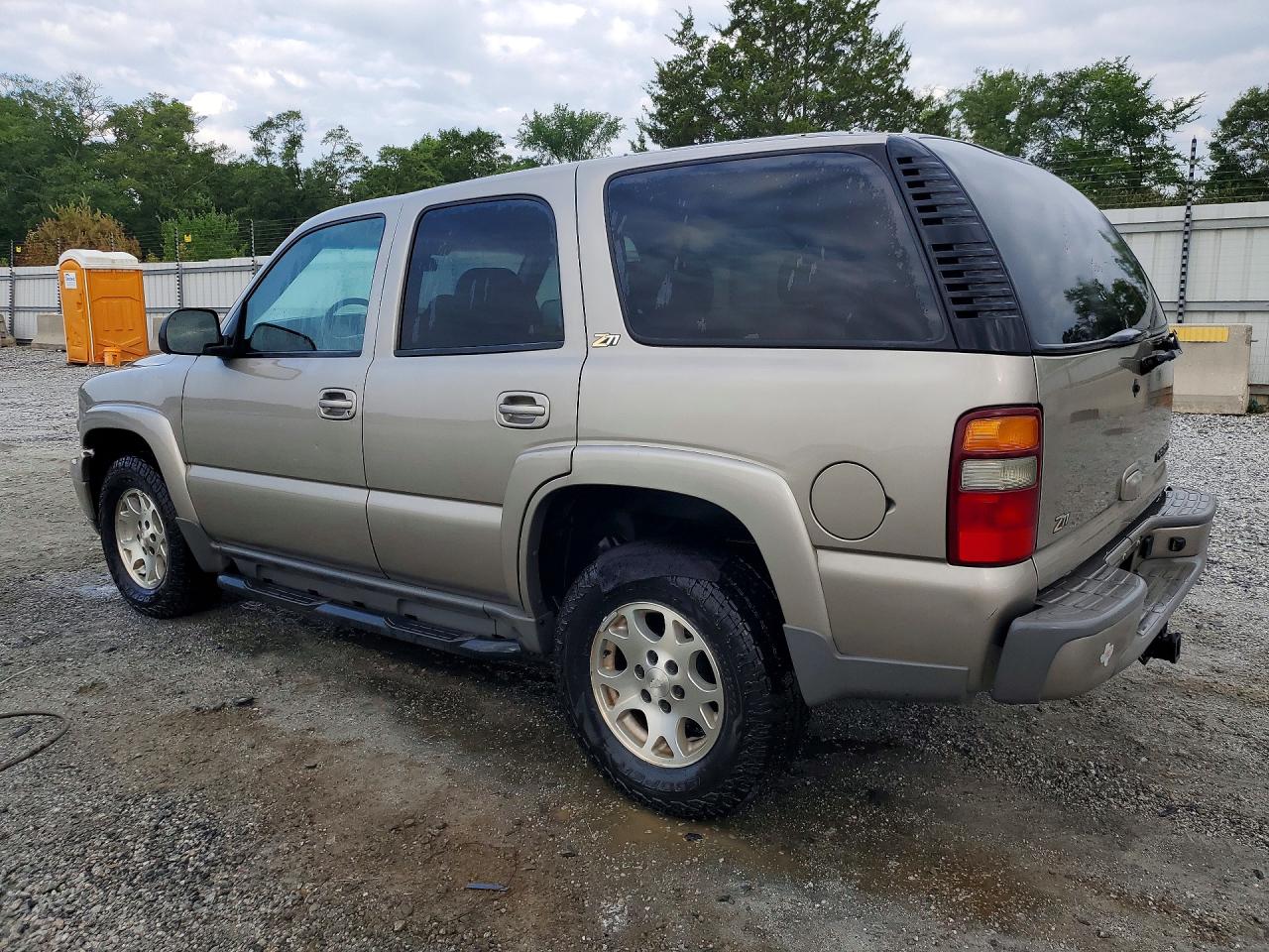 2002 Chevrolet Tahoe K1500 Tan vin: 1GNEK13Z42R194103