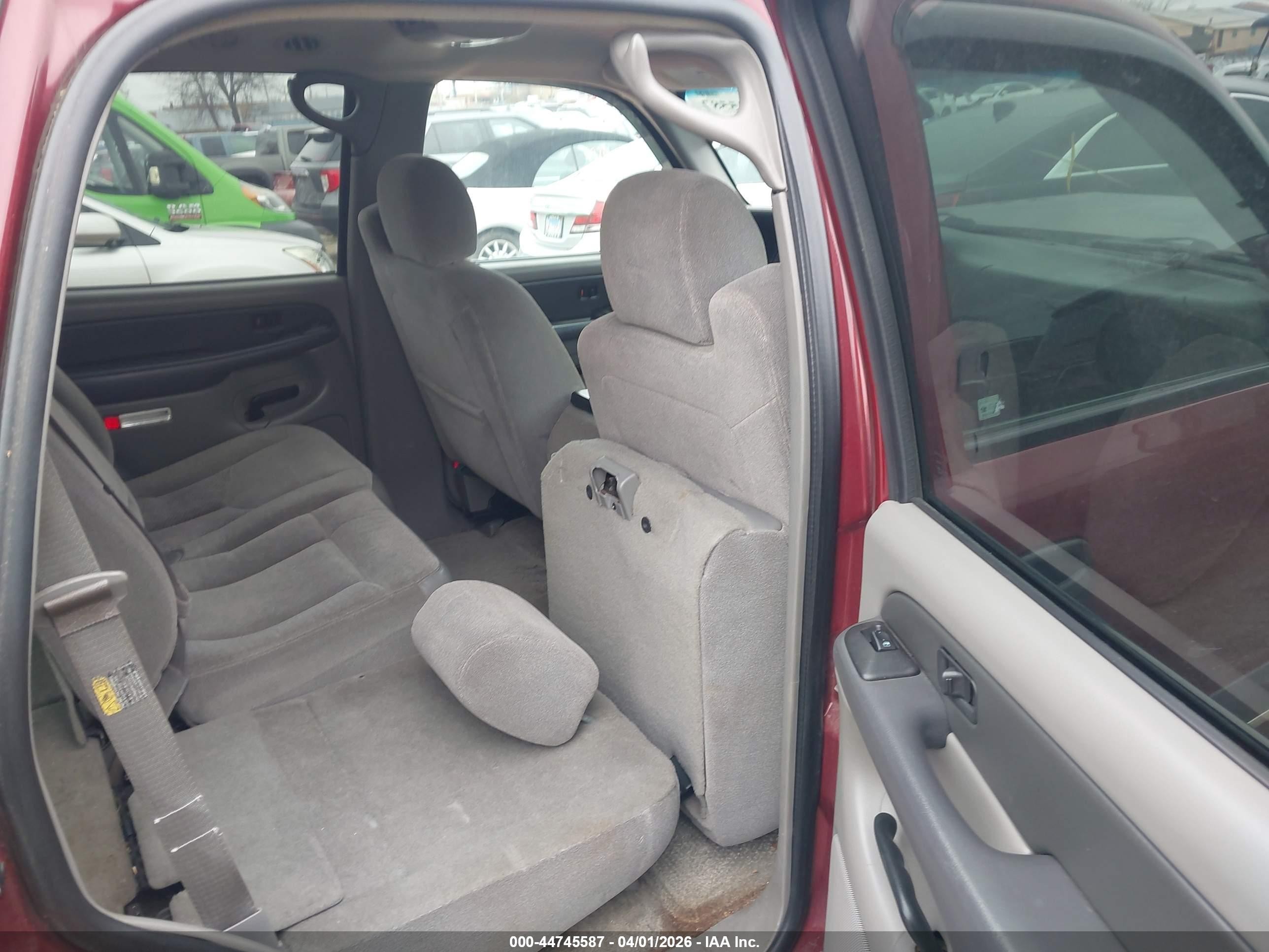2003 Chevrolet Tahoe Ls Maroon vin: 1GNEK13Z43J236107