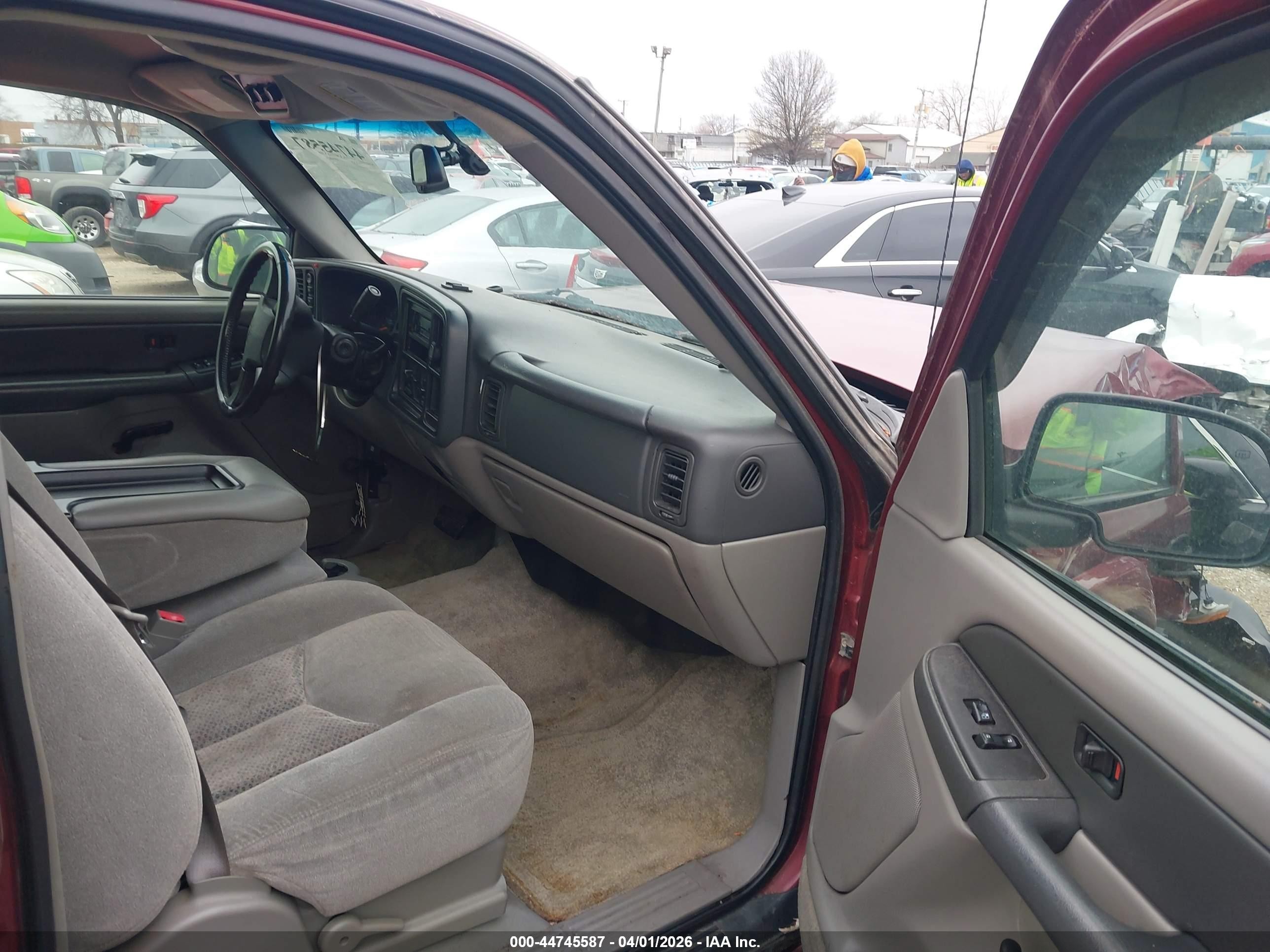 2003 Chevrolet Tahoe Ls Maroon vin: 1GNEK13Z43J236107