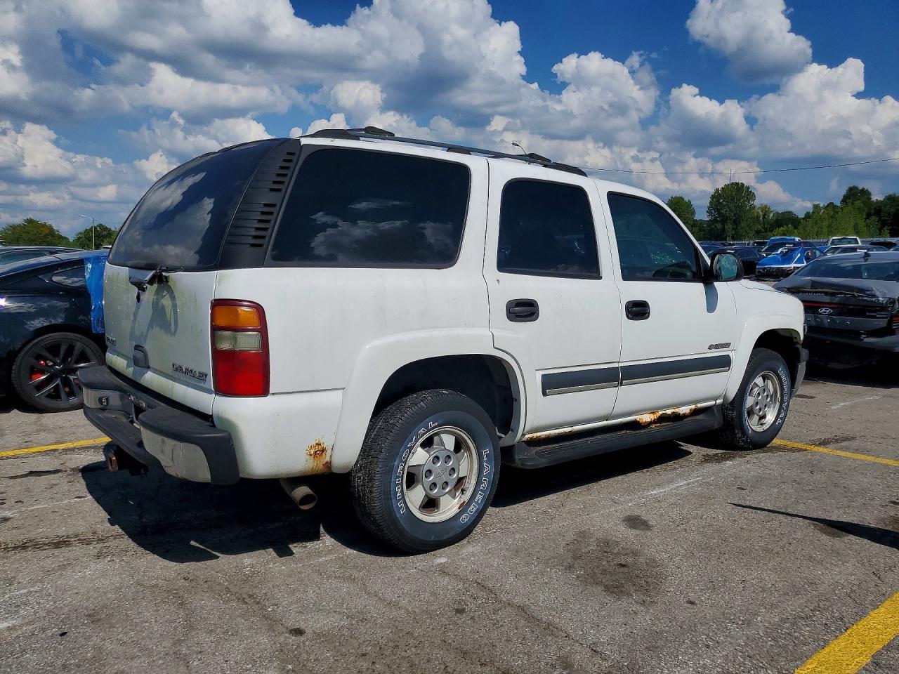 2003 Chevrolet Tahoe K1500 White vin: 1GNEK13Z43J260780