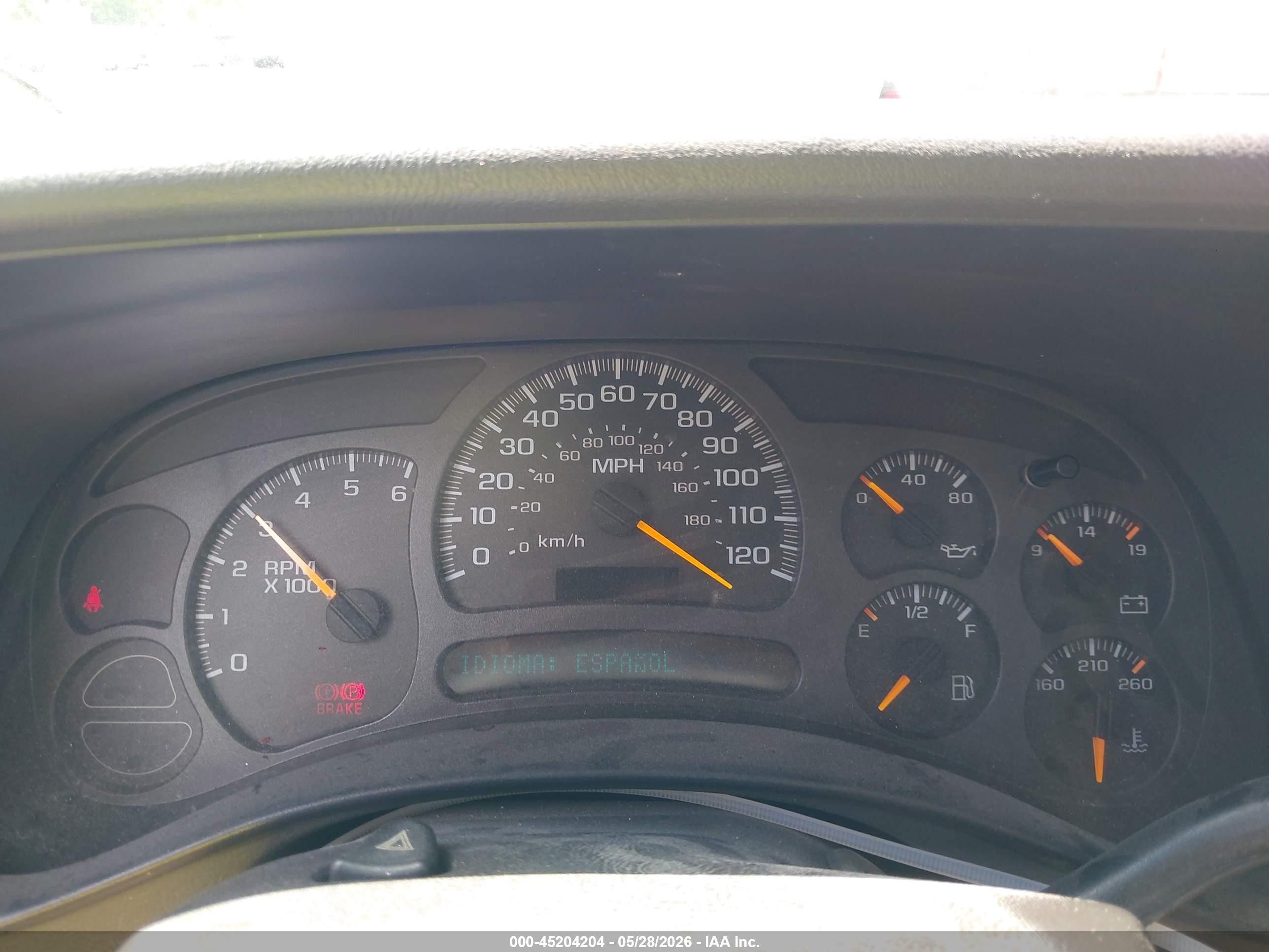 2003 Chevrolet Tahoe Z71 Silver vin: 1GNEK13Z43R273031