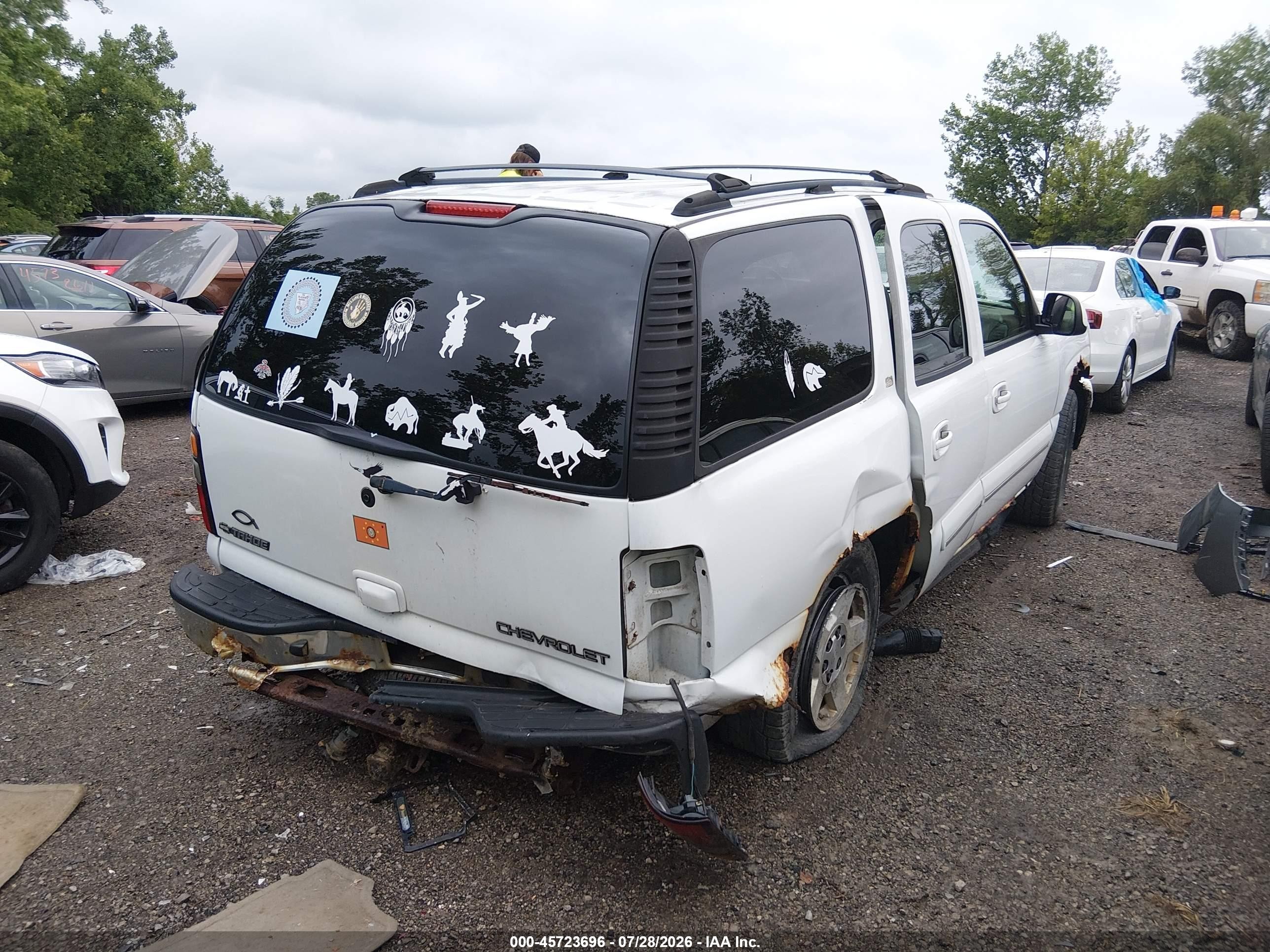 2004 Chevrolet Tahoe Lt Белый vin: 1GNEK13Z44J110847