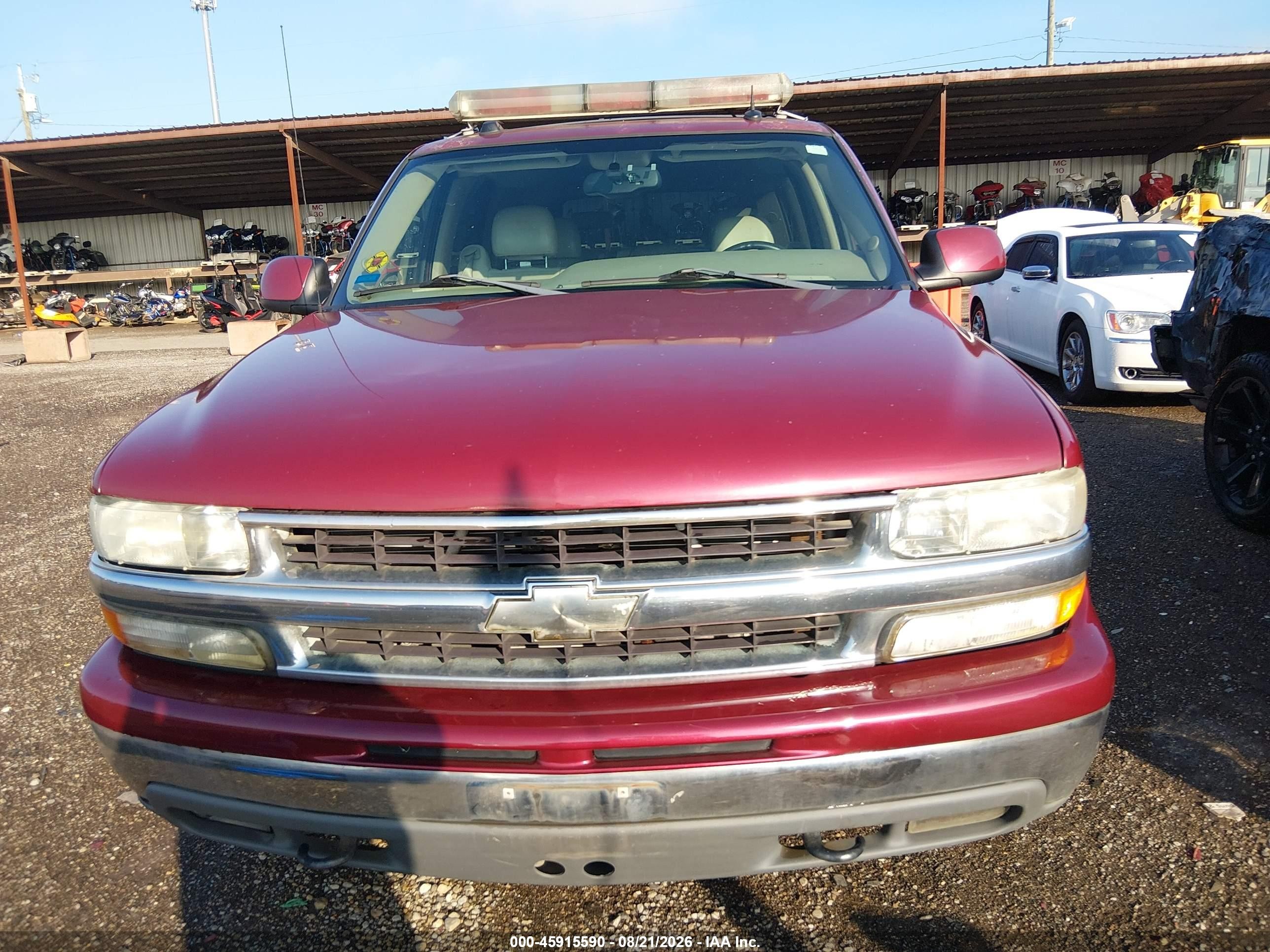 2004 Chevrolet Tahoe Lt Red vin: 1GNEK13Z44J178744