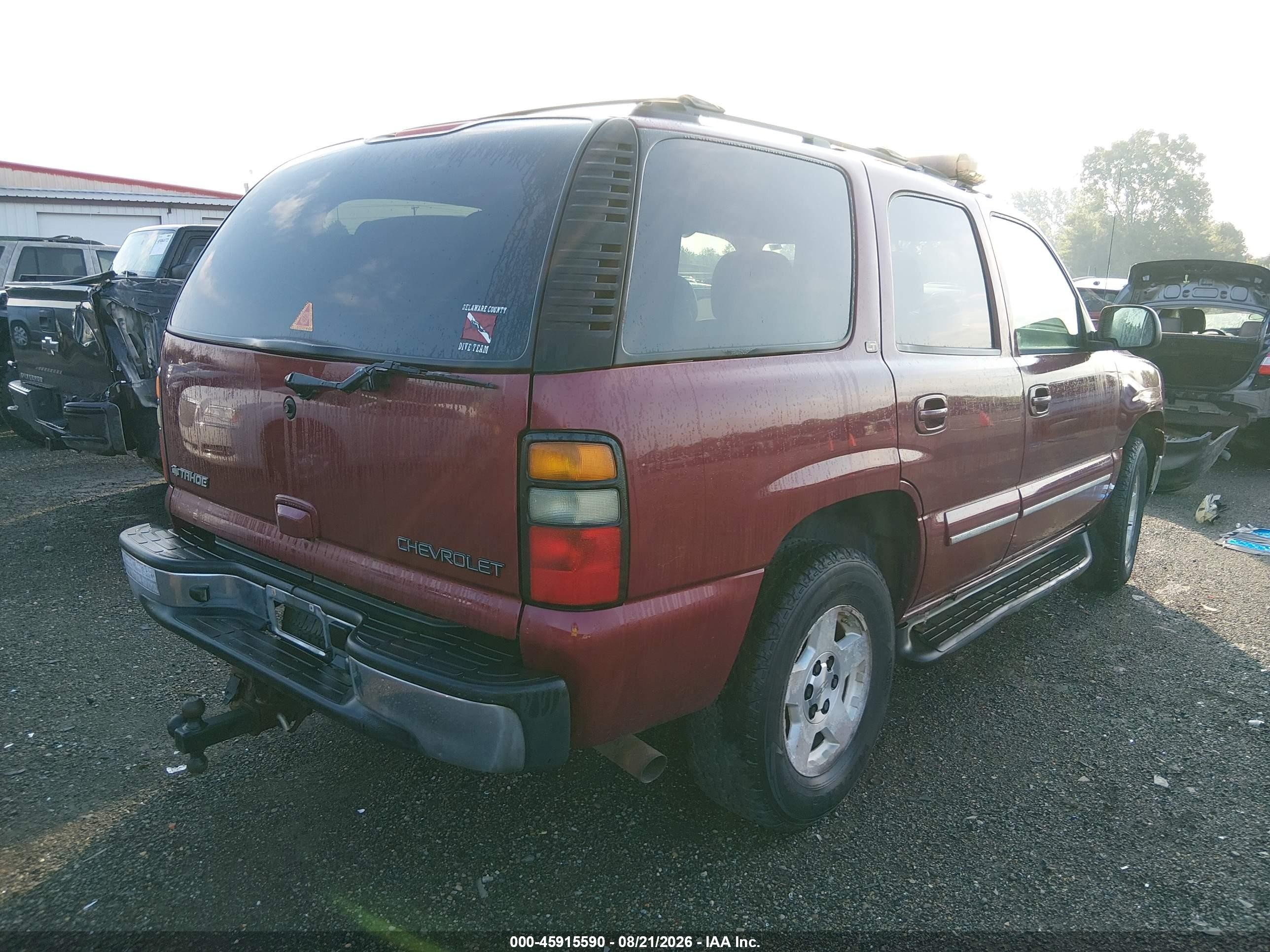 2004 Chevrolet Tahoe Lt Red vin: 1GNEK13Z44J178744