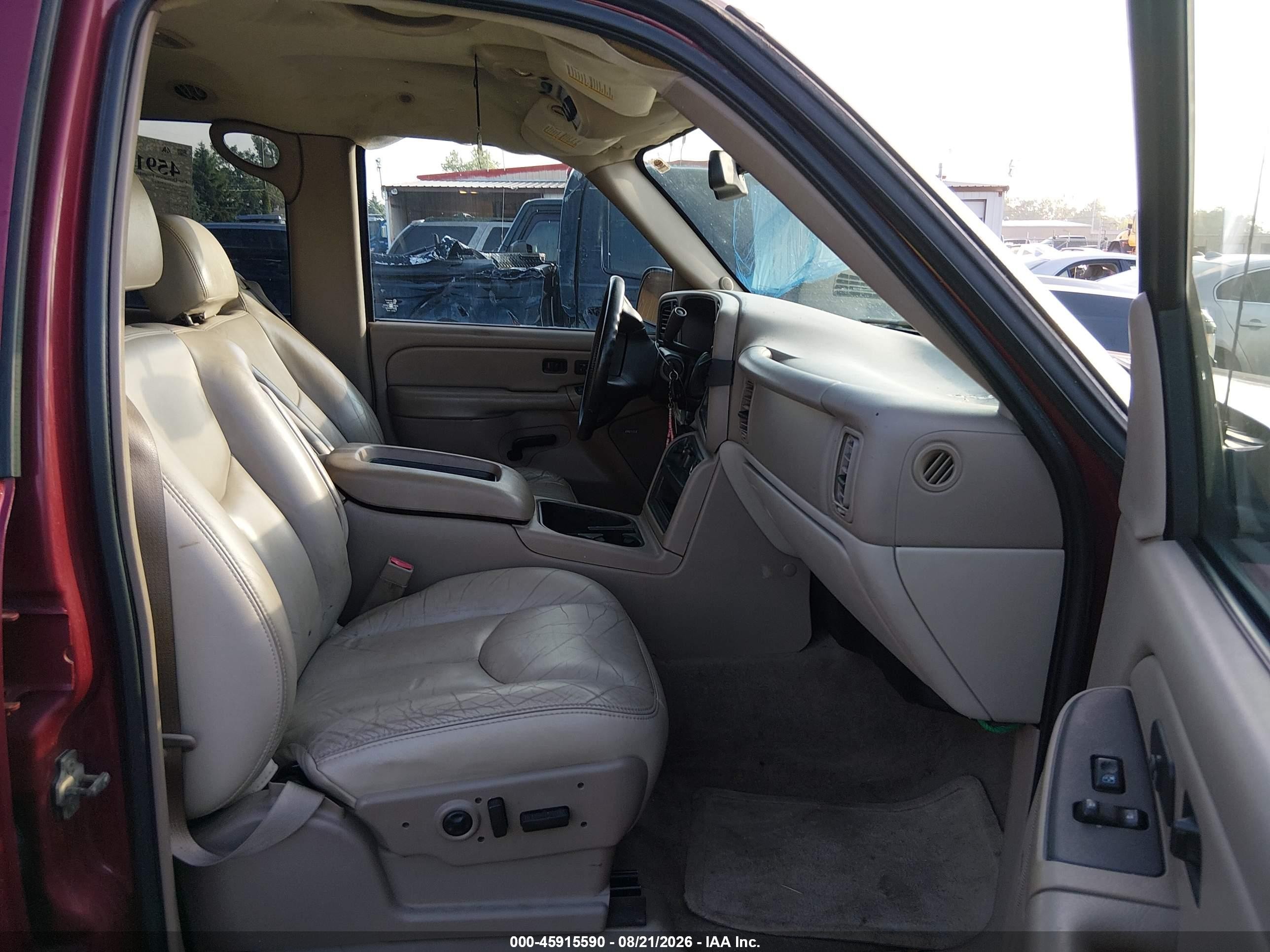 2004 Chevrolet Tahoe Lt Red vin: 1GNEK13Z44J178744