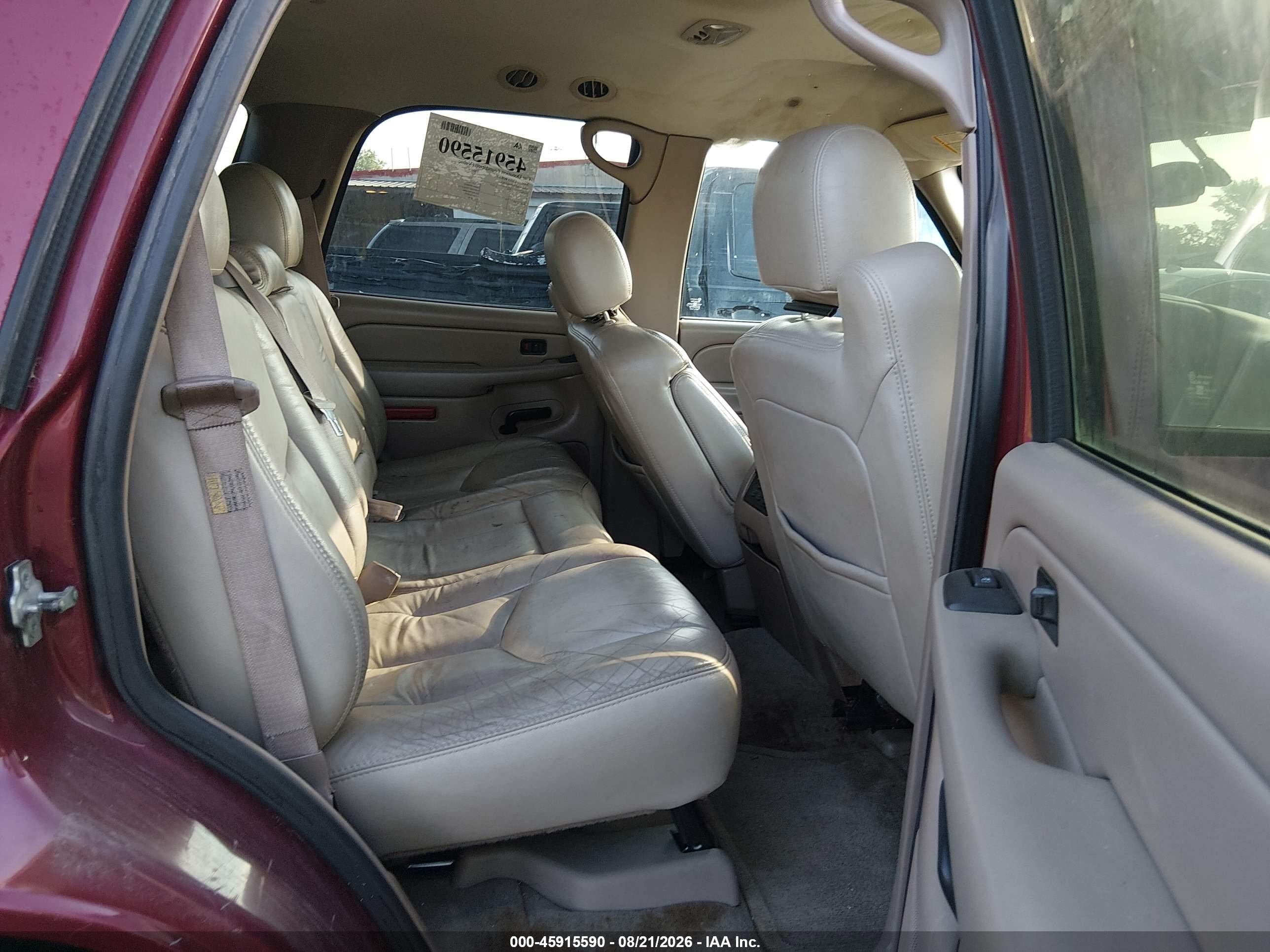 2004 Chevrolet Tahoe Lt Red vin: 1GNEK13Z44J178744