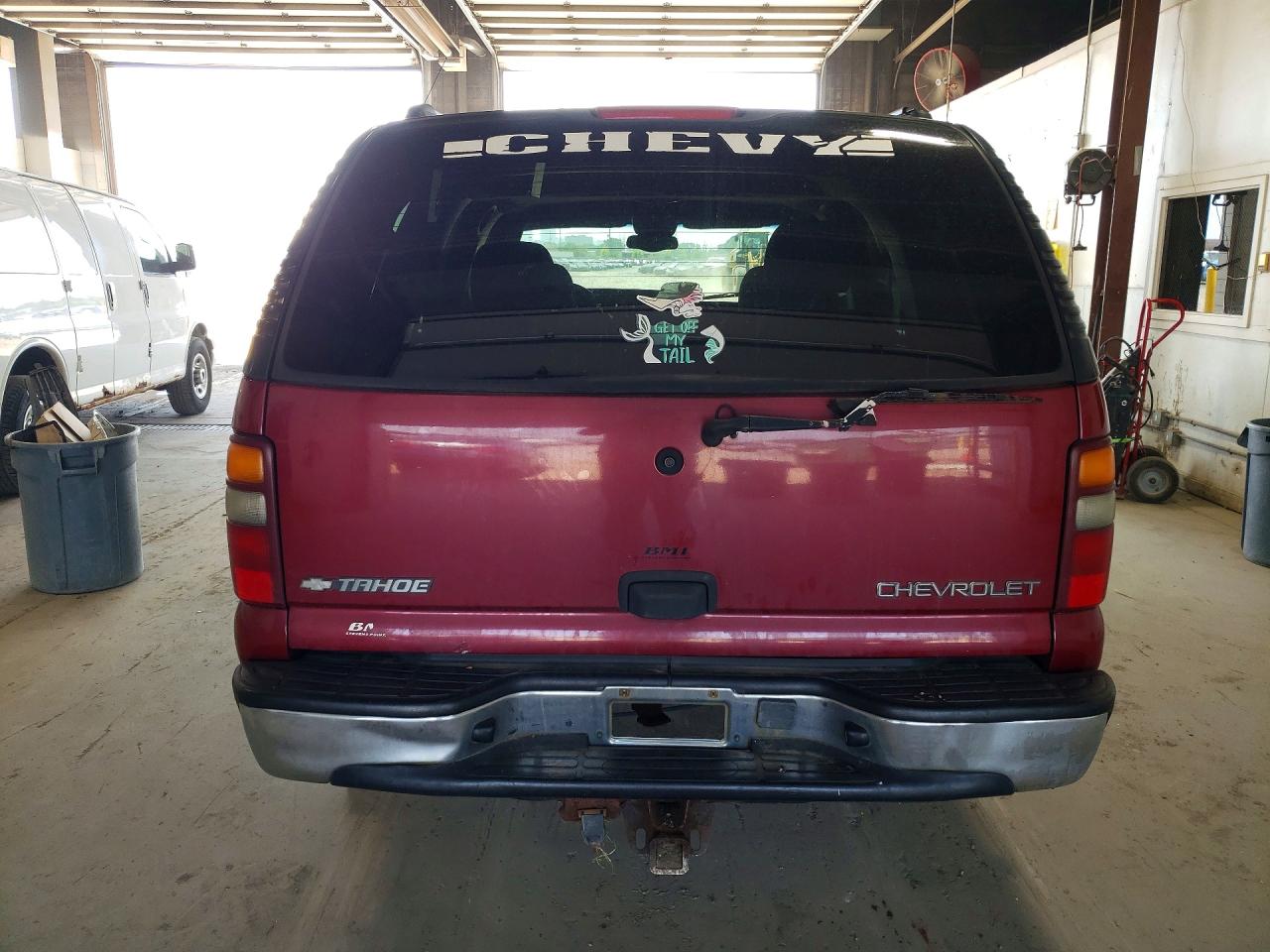 2004 Chevrolet Tahoe K1500 Burgundy vin: 1GNEK13Z44J317223