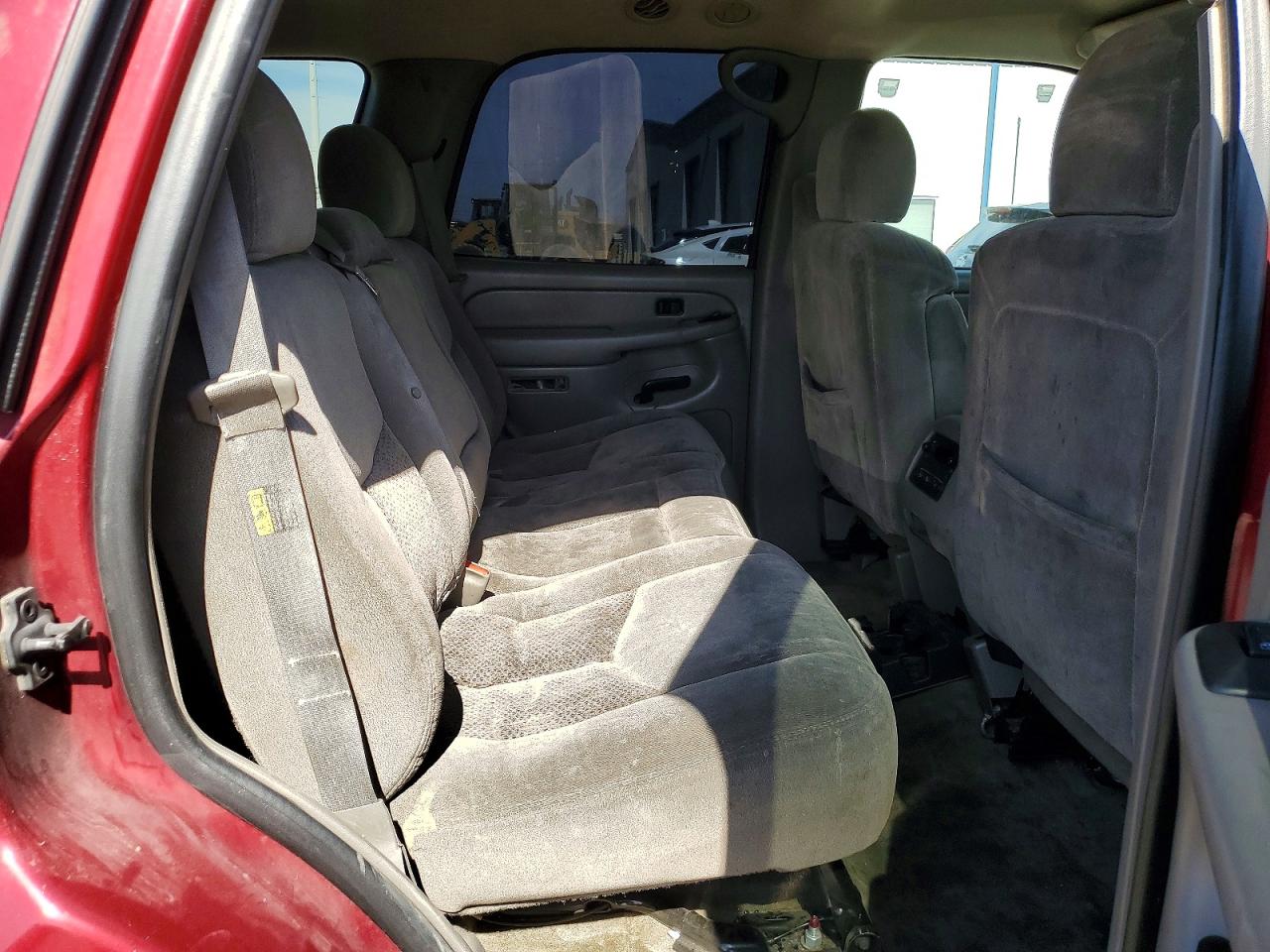 2004 Chevrolet Tahoe K1500 Бордовый vin: 1GNEK13Z44R105424