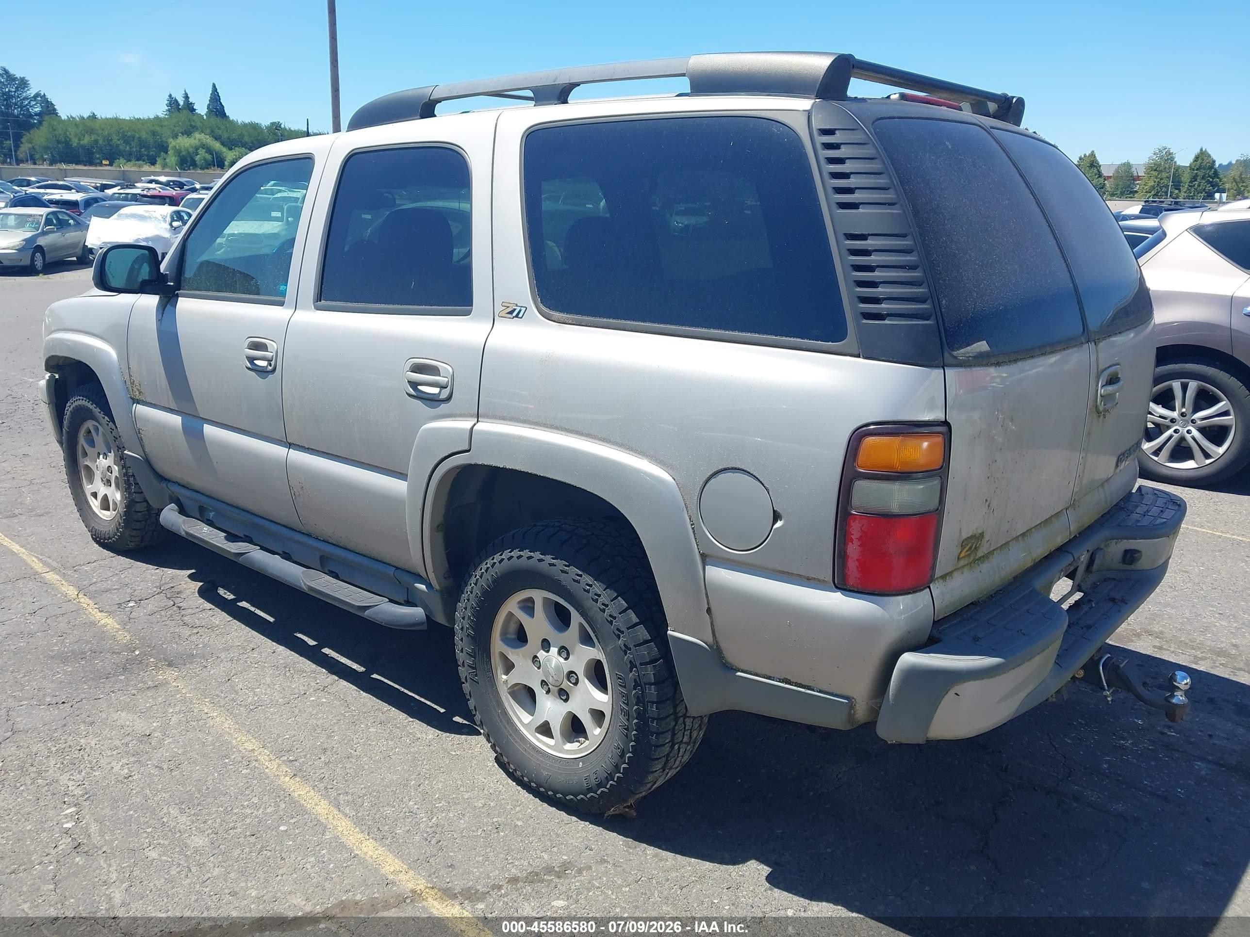 2004 Chevrolet Tahoe Z71 Gold vin: 1GNEK13Z44R152677
