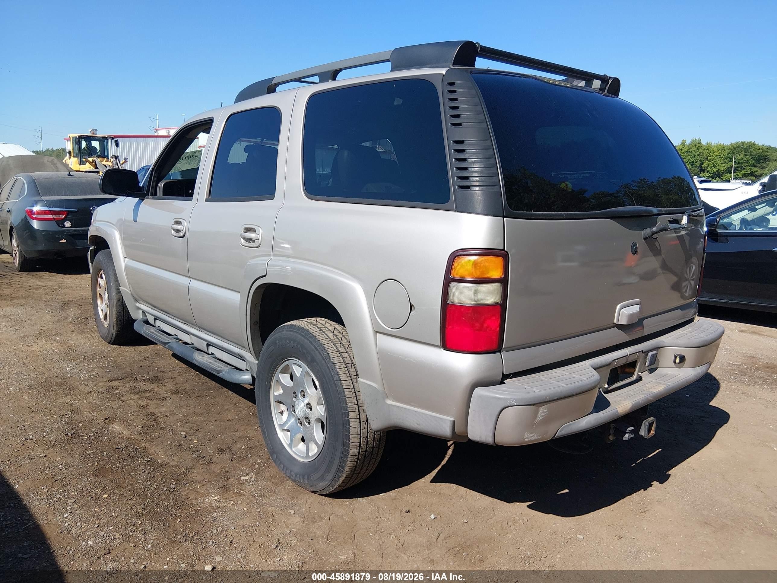 2004 Chevrolet Tahoe Z71 Gray vin: 1GNEK13Z44R157944