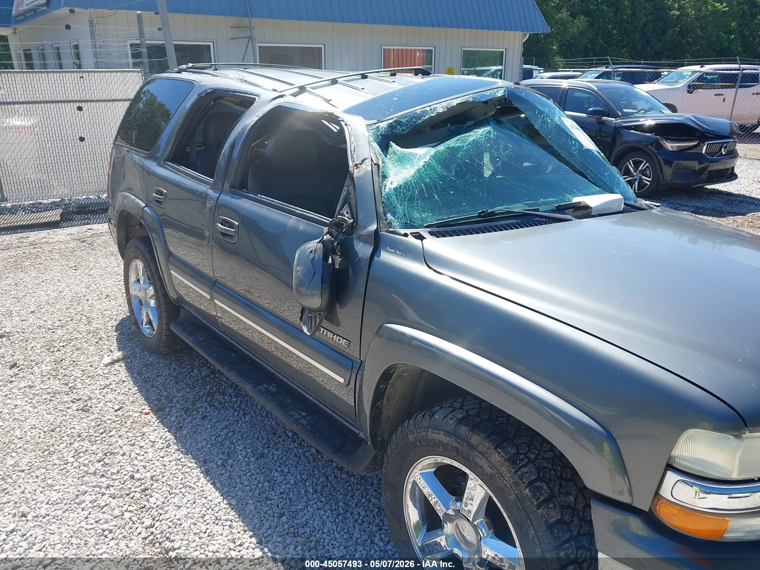 2002 Chevrolet Tahoe Lt Silver vin: 1GNEK13Z52R191341