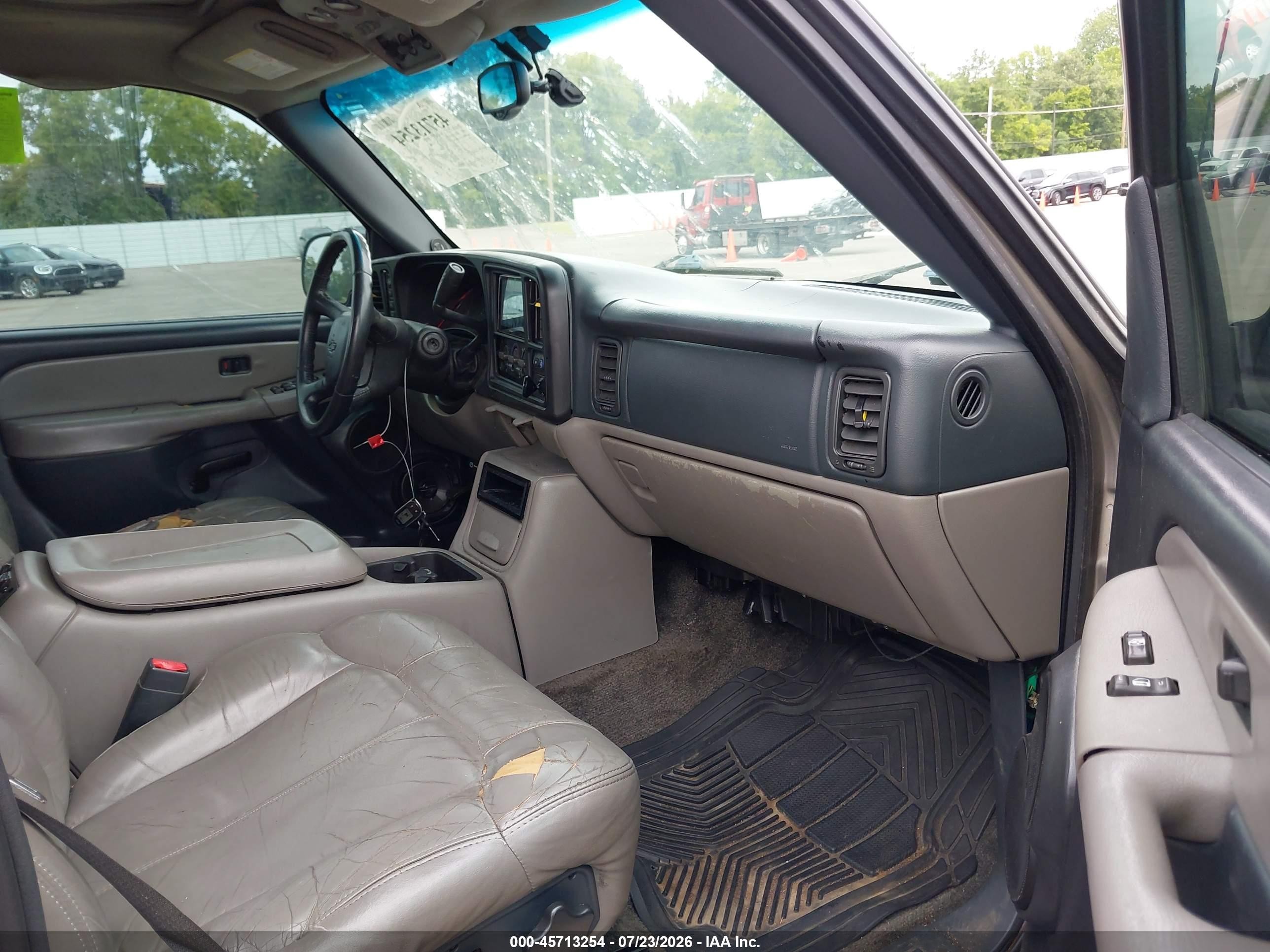 2002 Chevrolet Tahoe Z71 Tan vin: 1GNEK13Z62R126918