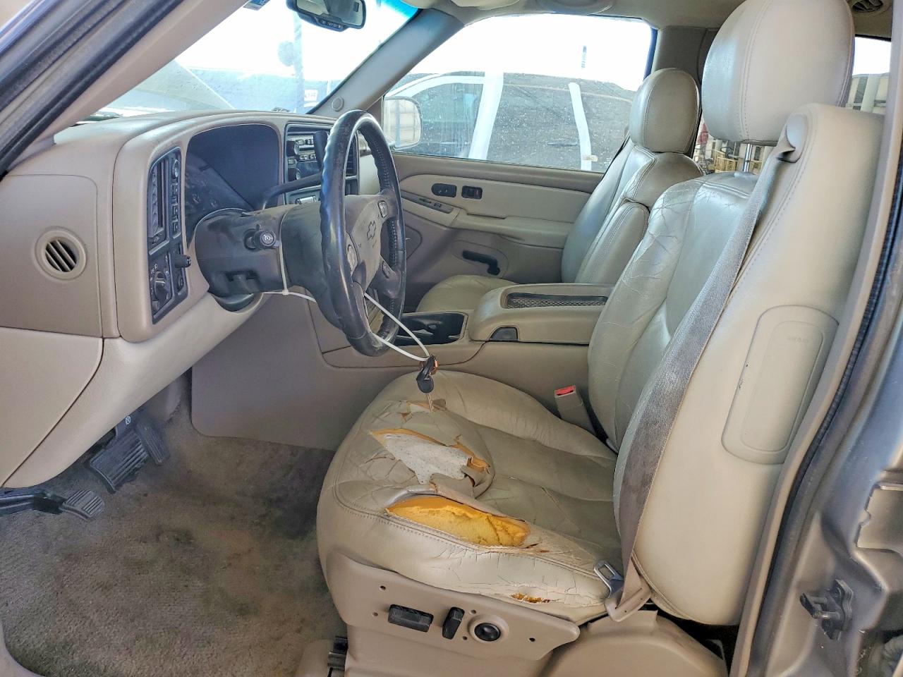 2003 Chevrolet Tahoe K1500 Tan vin: 1GNEK13Z63R107822