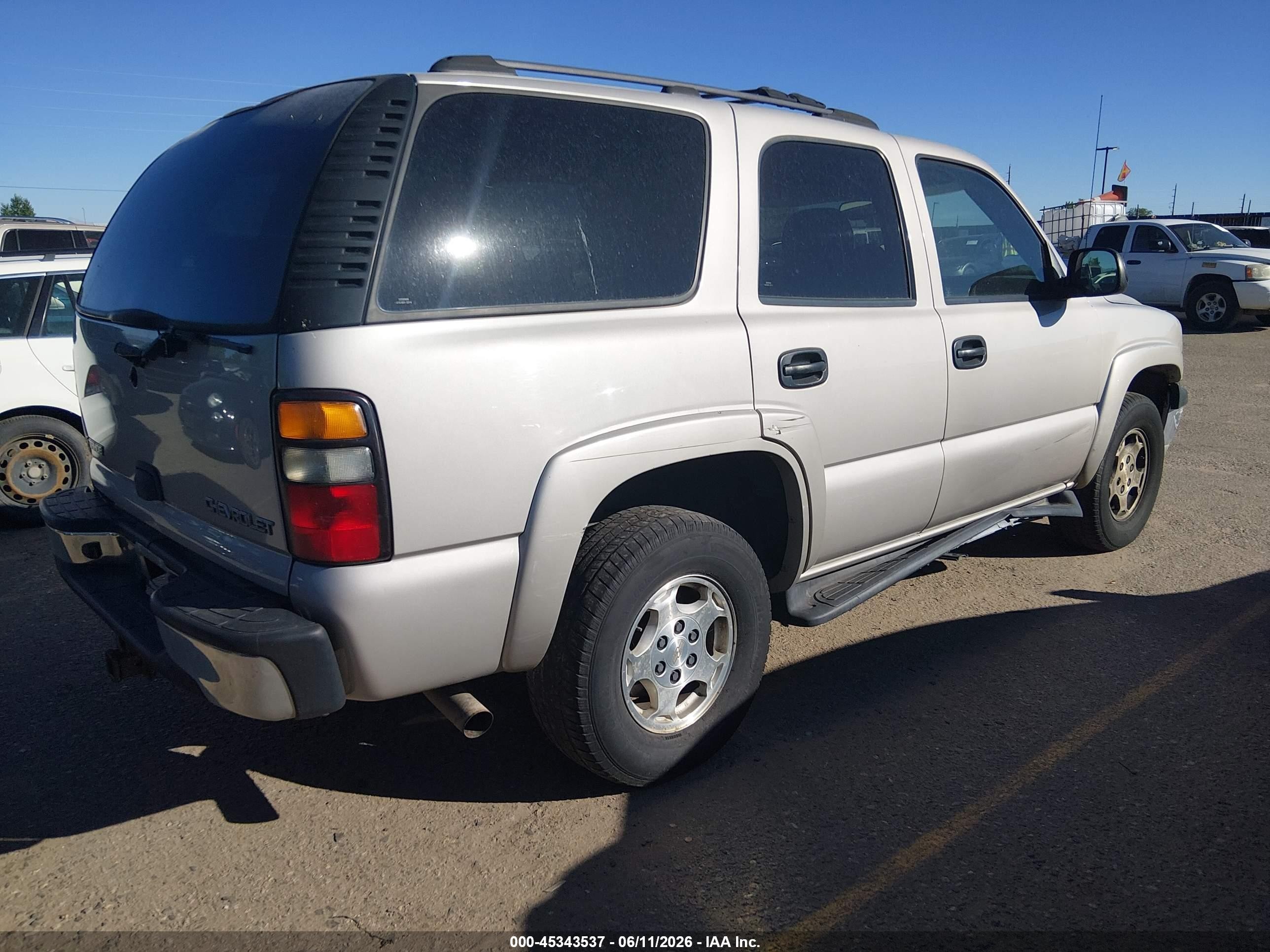 2004 Chevrolet Tahoe Ls Gray vin: 1GNEK13Z74J272620