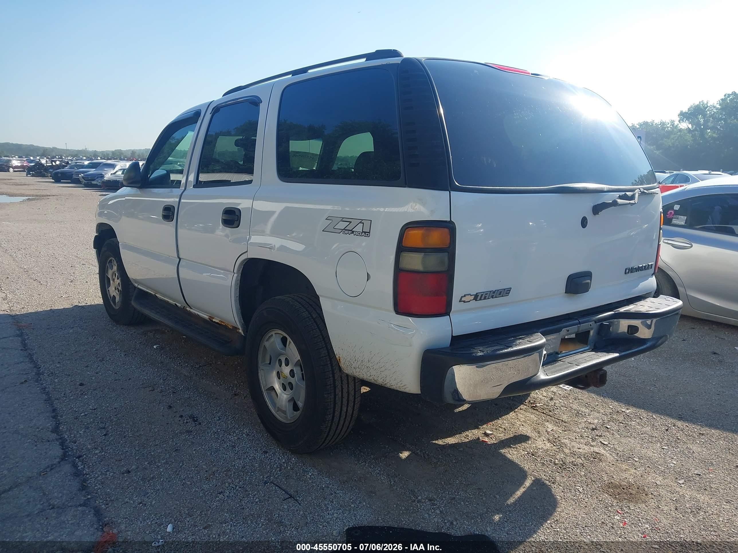 2004 Chevrolet Tahoe Ls White vin: 1GNEK13Z74J281883