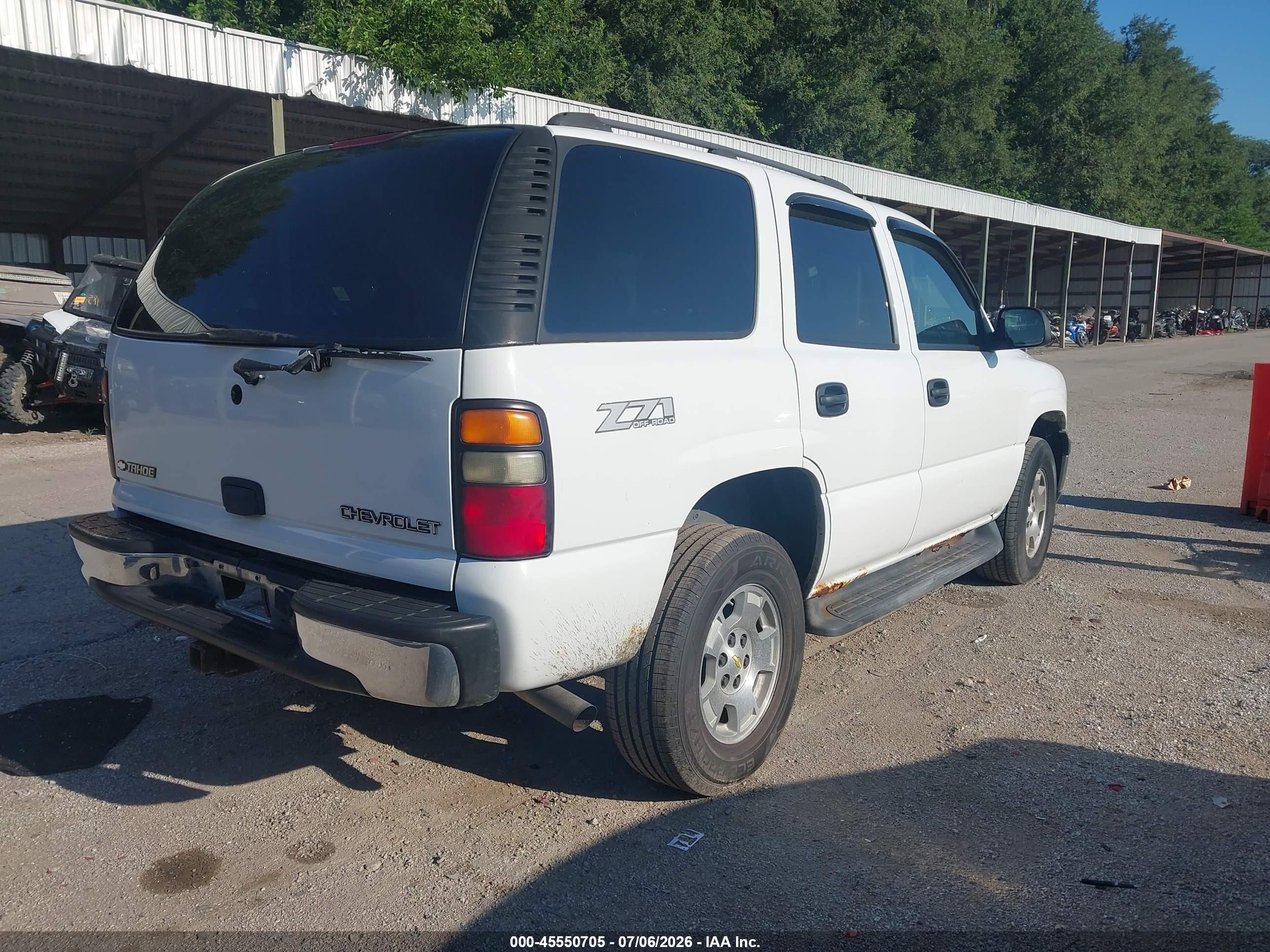 2004 Chevrolet Tahoe Ls White vin: 1GNEK13Z74J281883