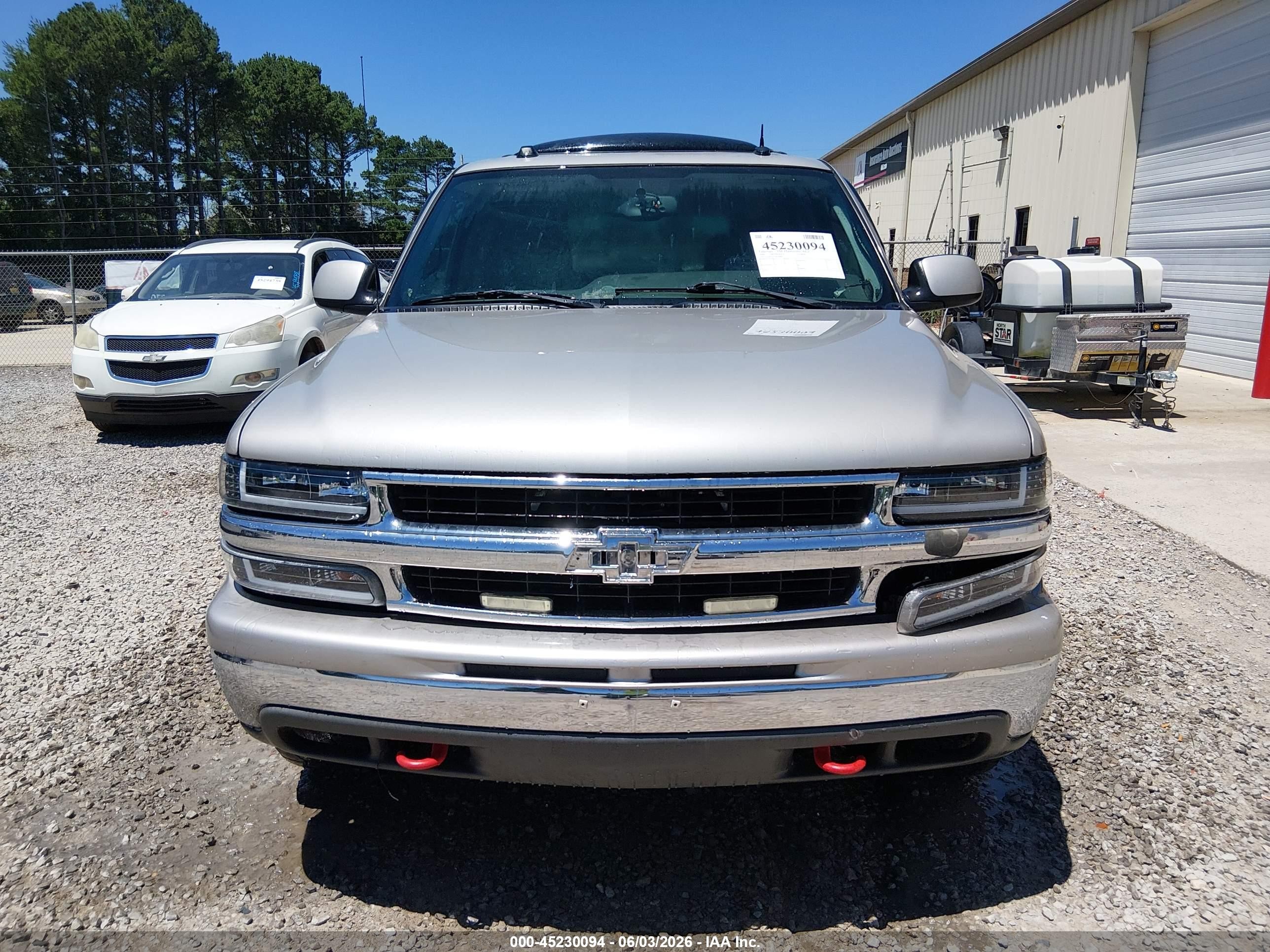 2004 Chevrolet Tahoe Lt Gray vin: 1GNEK13Z74R150891