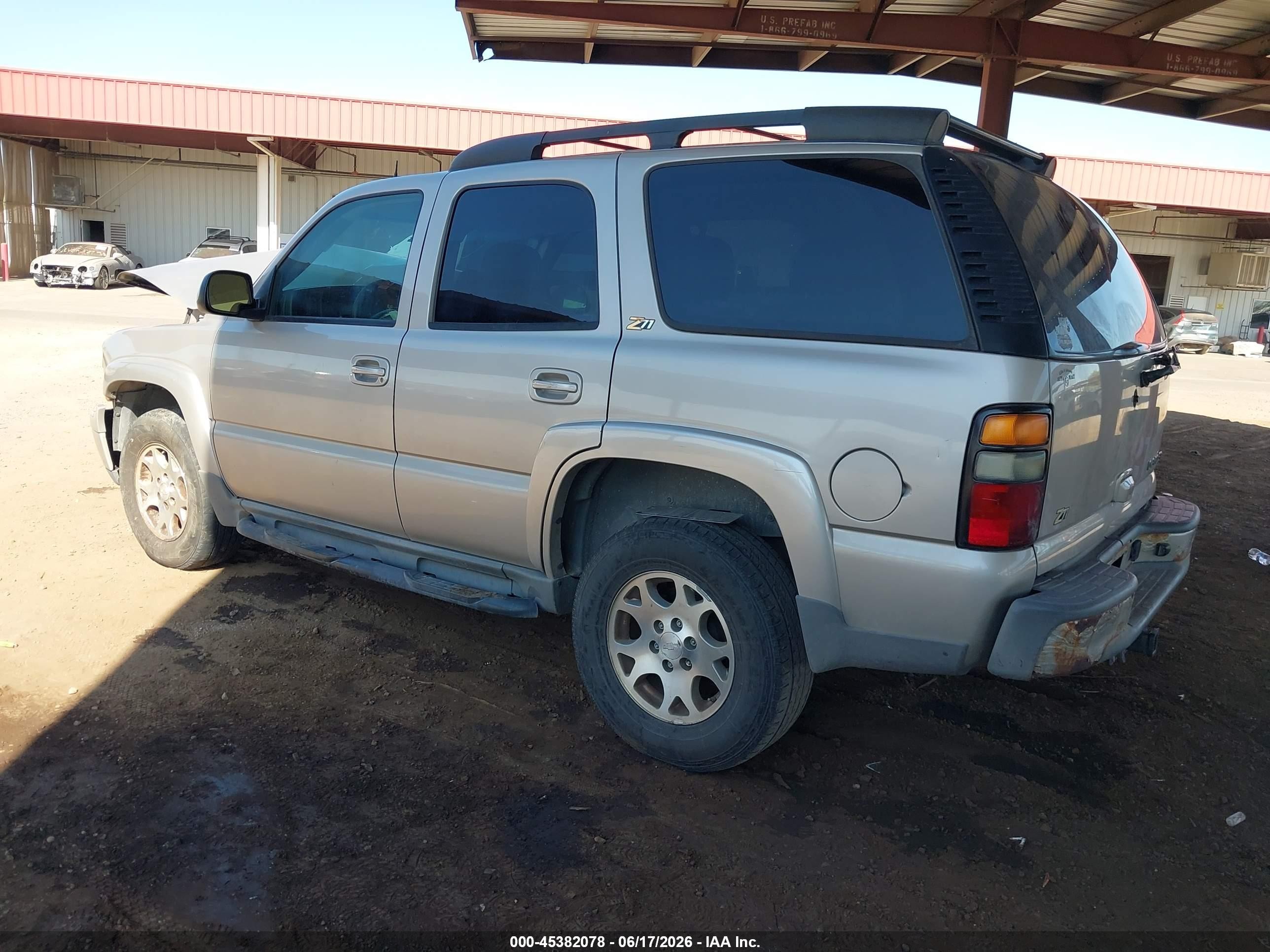 2004 Chevrolet Tahoe Z71 Желто-коричневый vin: 1GNEK13Z74R244561