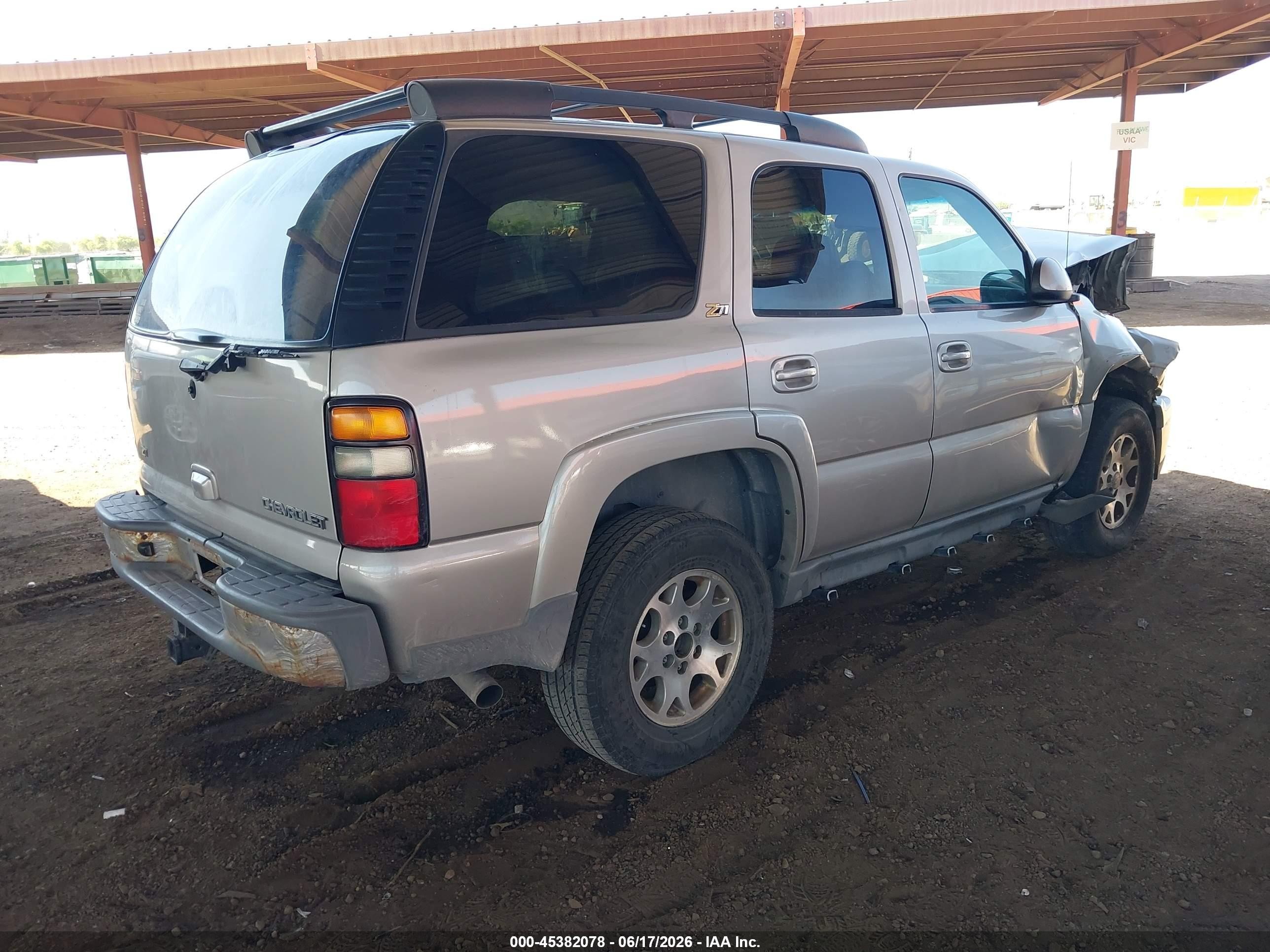 2004 Chevrolet Tahoe Z71 Желто-коричневый vin: 1GNEK13Z74R244561