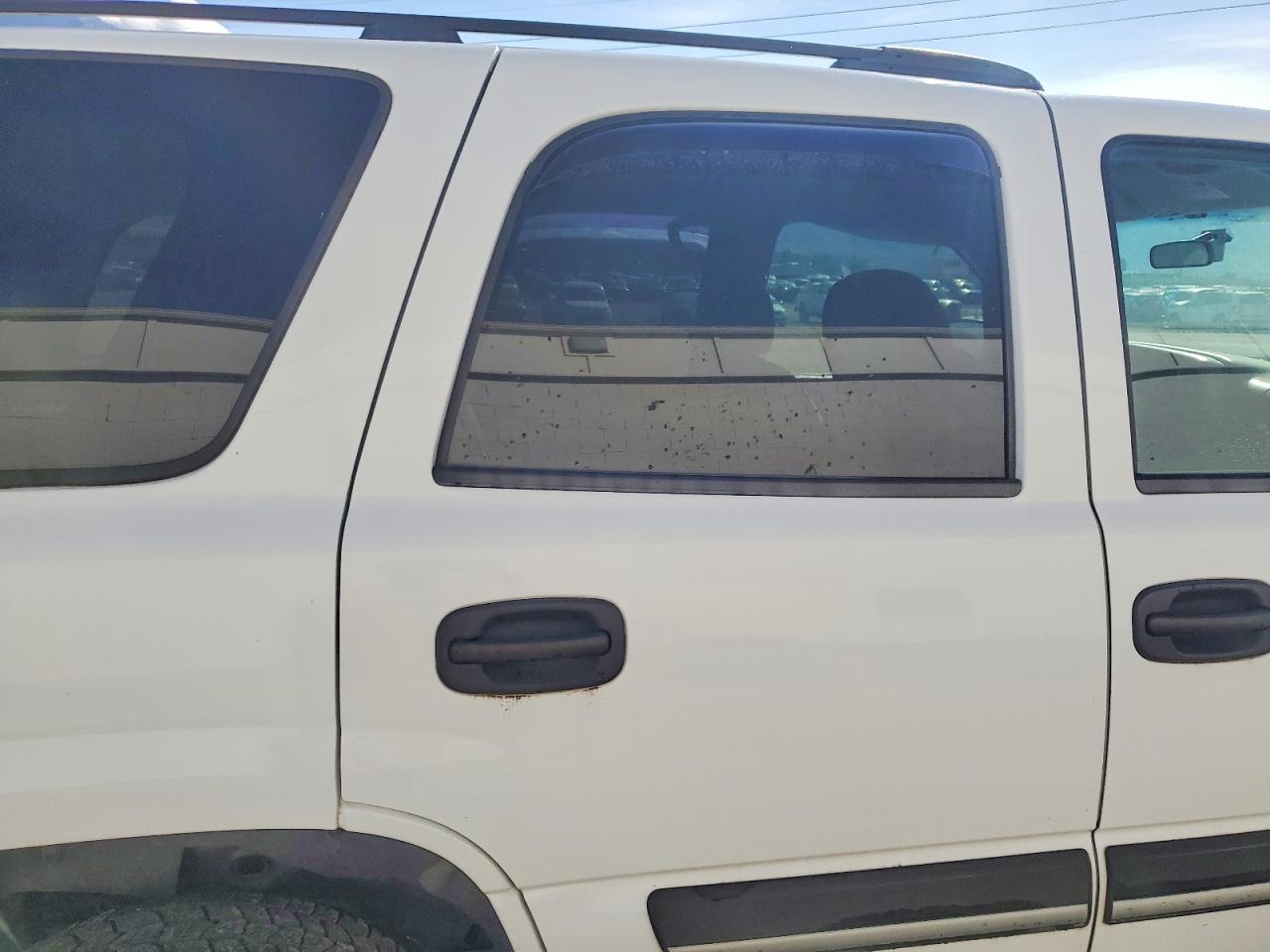 2006 Chevrolet Tahoe K1500 White vin: 1GNEK13Z76J163447