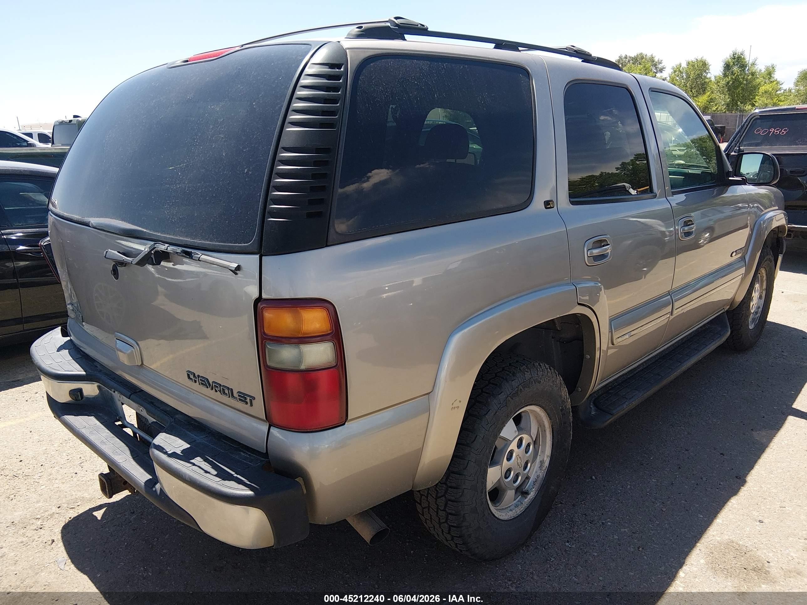 2002 Chevrolet Tahoe Lt Tan vin: 1GNEK13Z82J279721