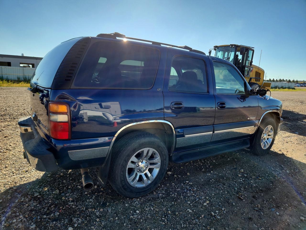 2002 Chevrolet Tahoe K1500 Blue vin: 1GNEK13Z82J283588