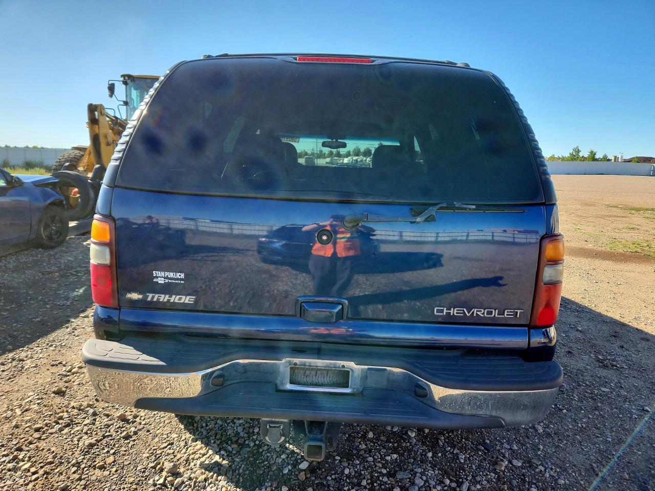 2002 Chevrolet Tahoe K1500 Blue vin: 1GNEK13Z82J283588