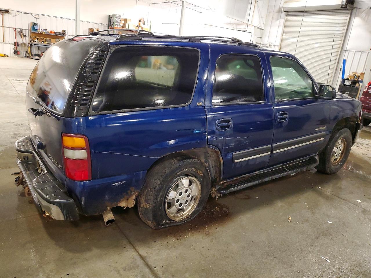 2002 Chevrolet Tahoe K1500 Blue vin: 1GNEK13Z82R191981