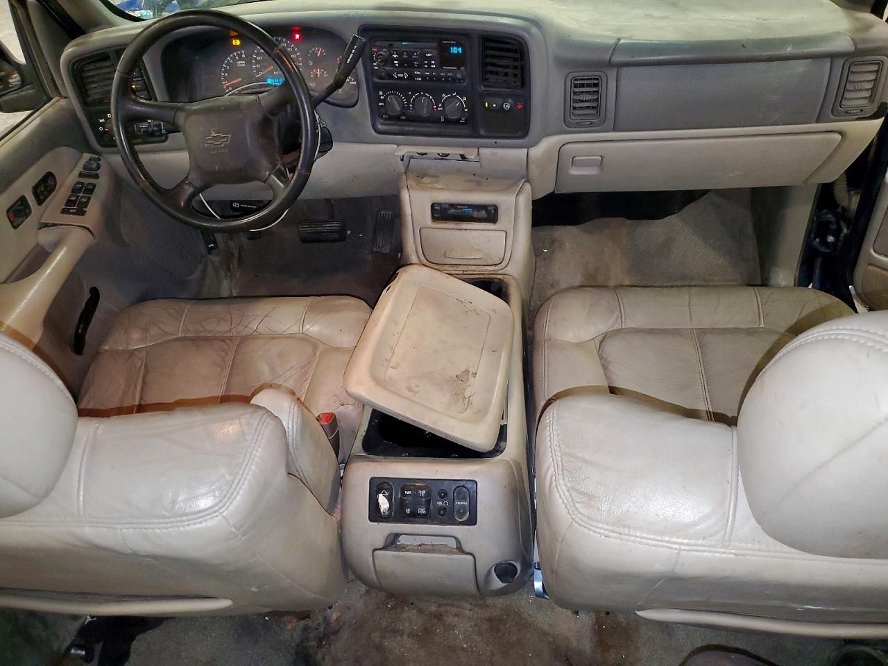 2002 Chevrolet Tahoe K1500 Blue vin: 1GNEK13Z82R191981