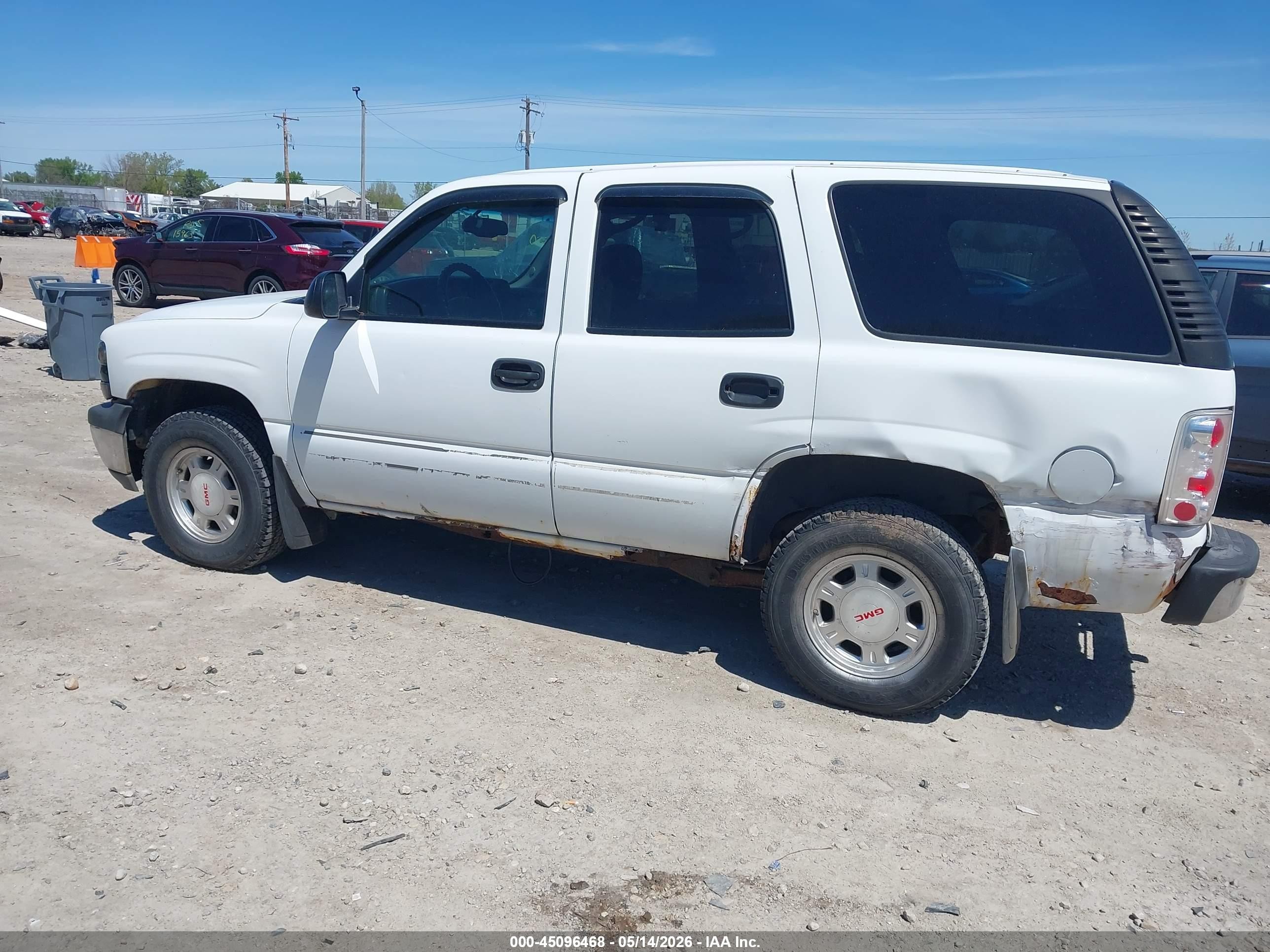 2003 Chevrolet Tahoe Ls Белый vin: 1GNEK13Z83J185615