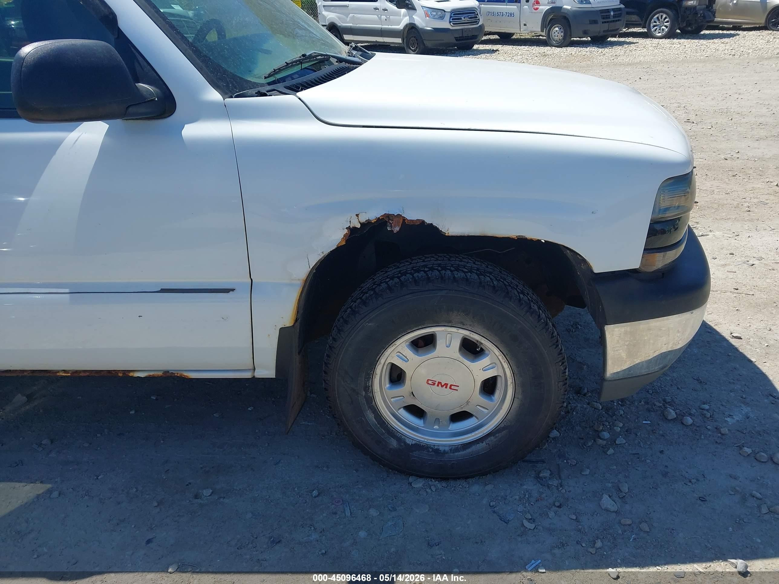 2003 Chevrolet Tahoe Ls Белый vin: 1GNEK13Z83J185615