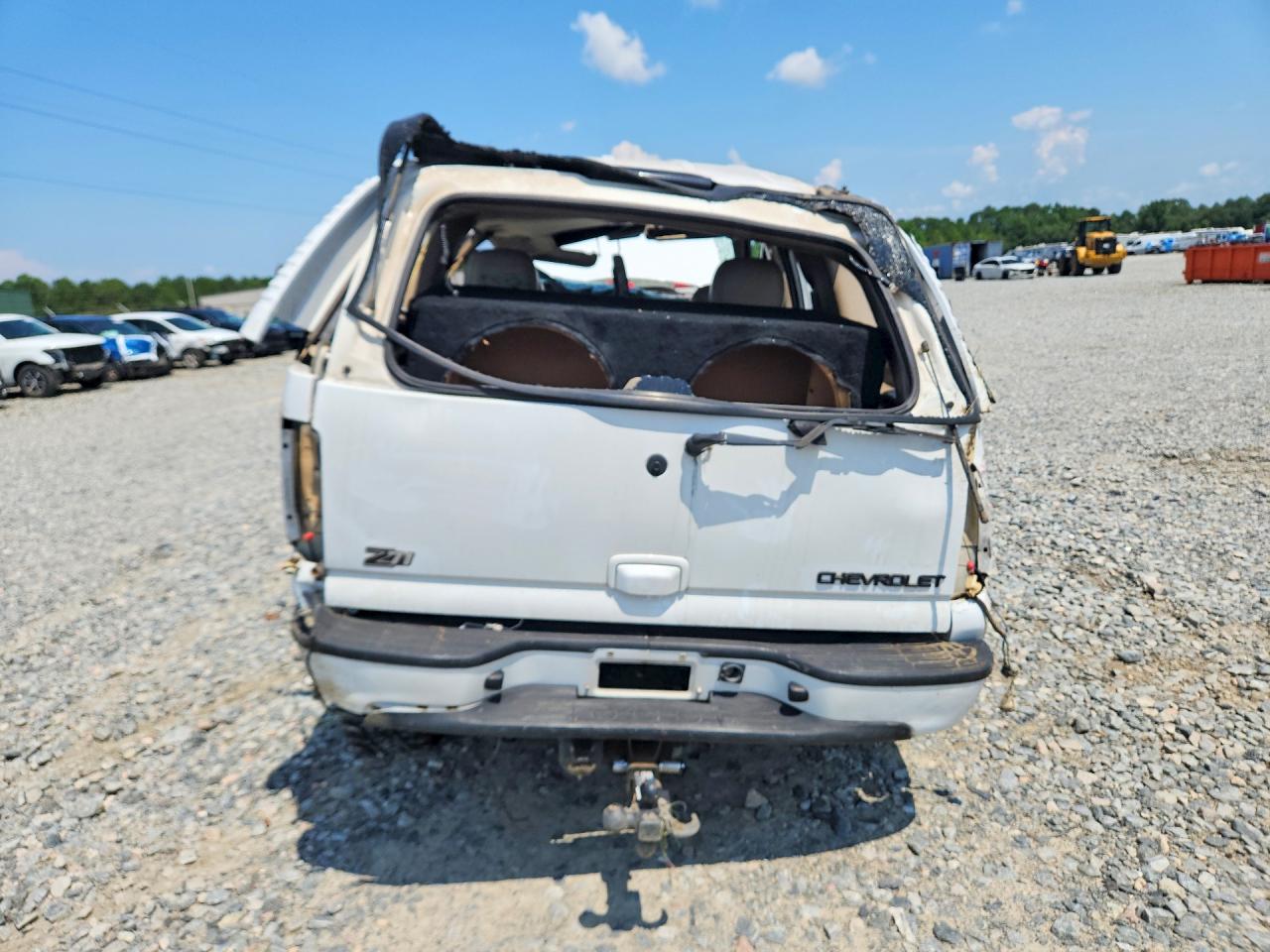 2003 Chevrolet Tahoe K1500 Белый vin: 1GNEK13Z83R313787