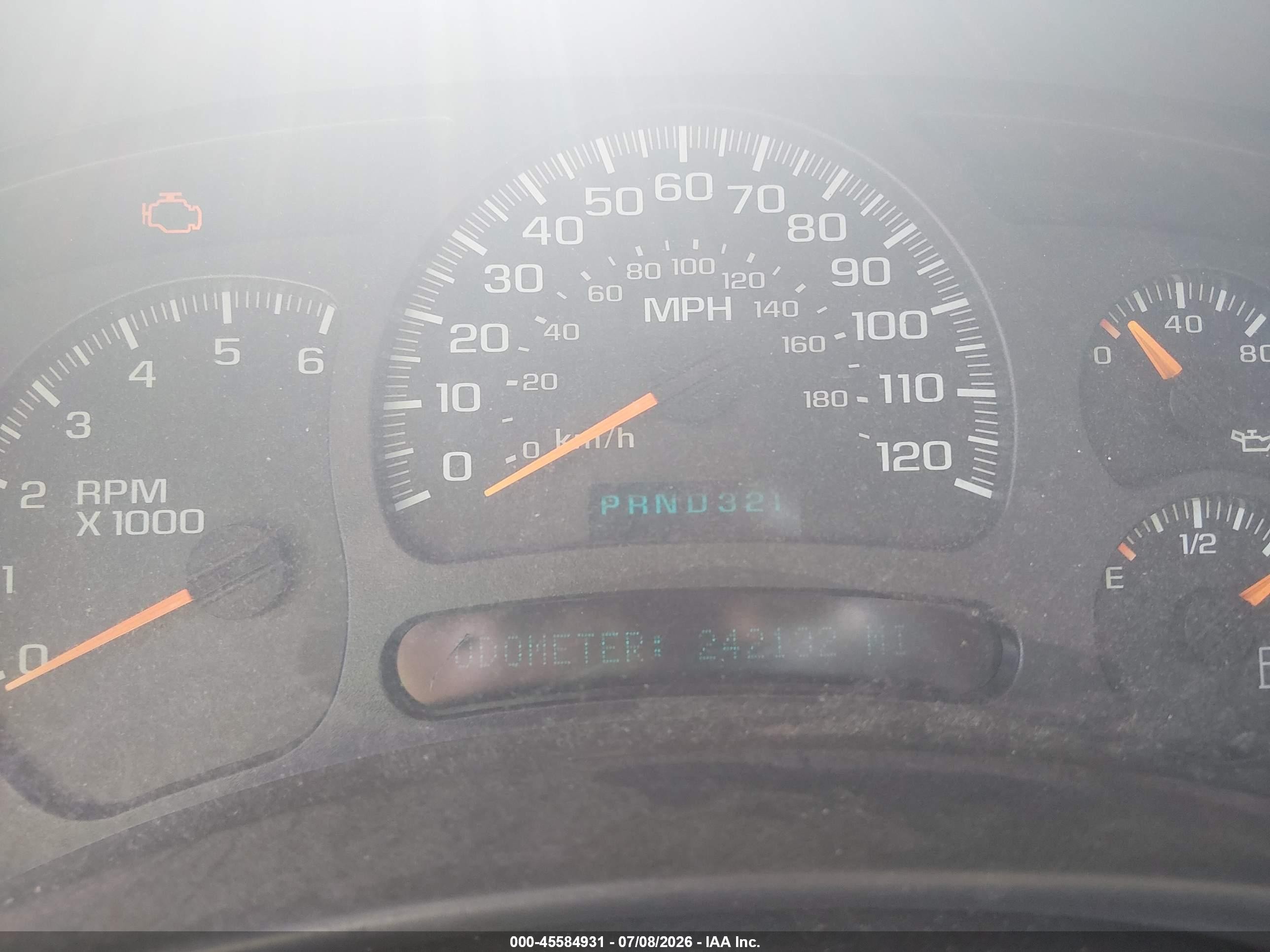 2004 Chevrolet Tahoe Ls White vin: 1GNEK13Z84R202979