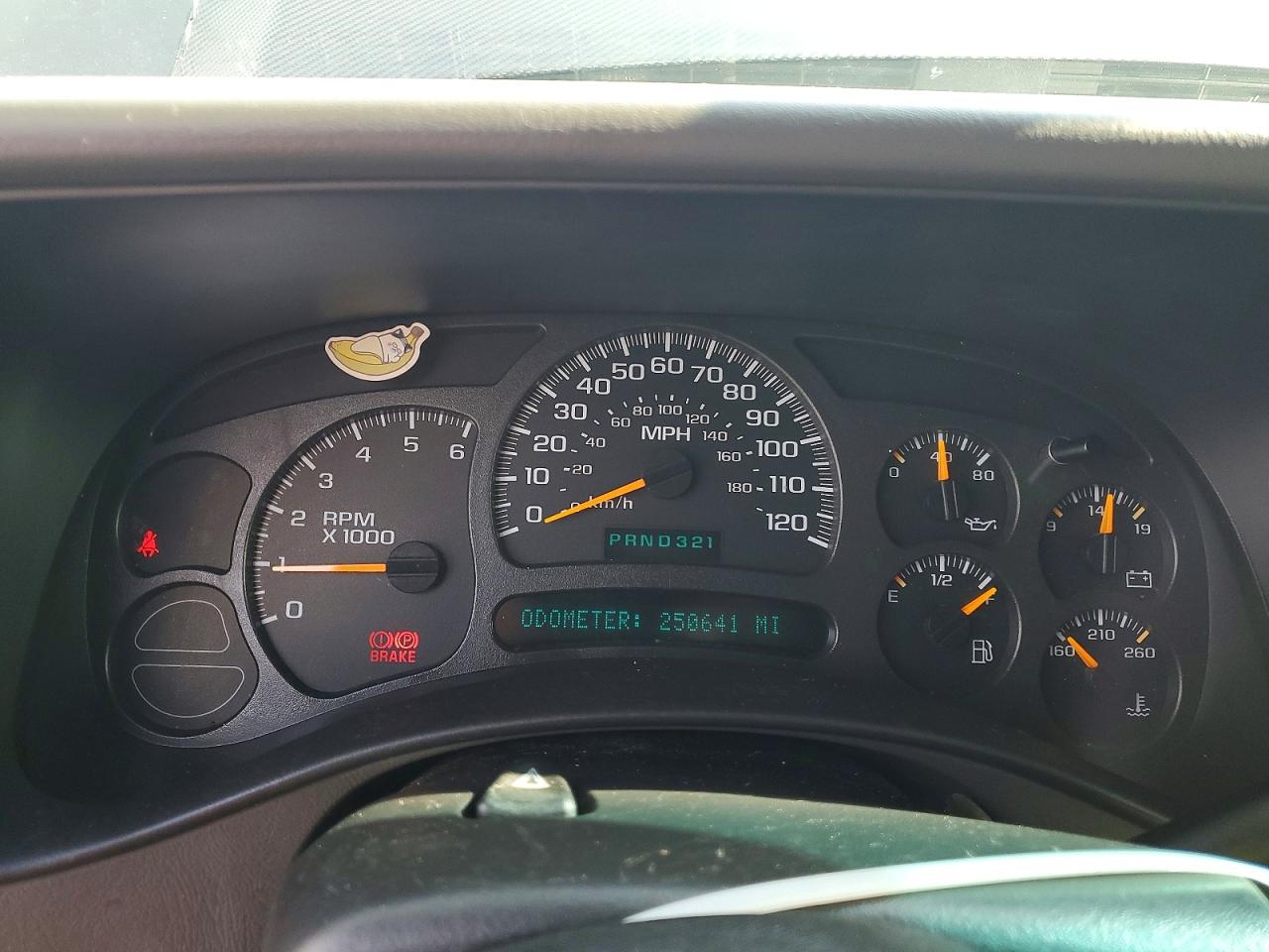 2004 Chevrolet Tahoe K1500 Silver vin: 1GNEK13Z84R286771