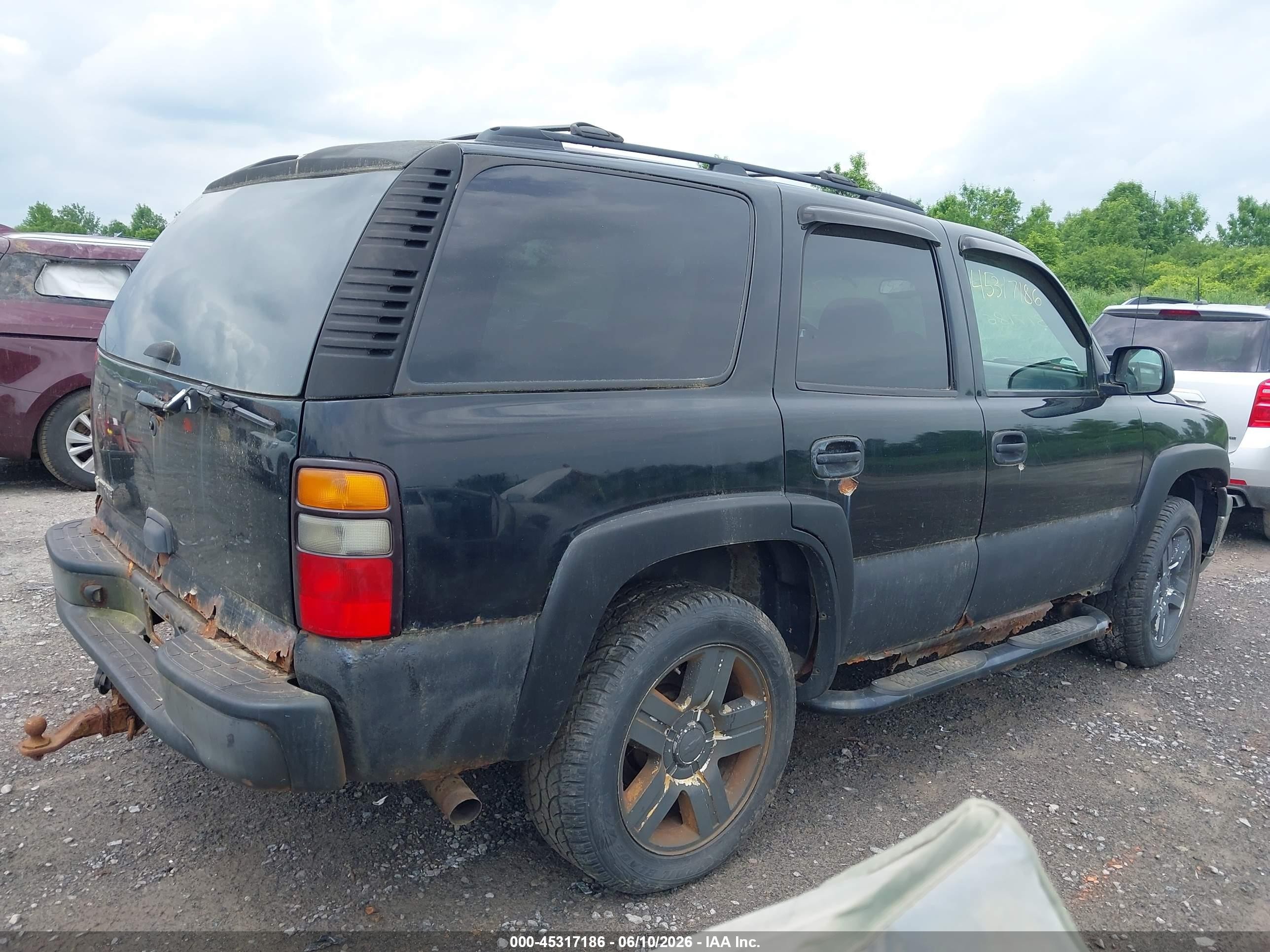 2006 Chevrolet Tahoe Ls Черный vin: 1GNEK13Z86R143757