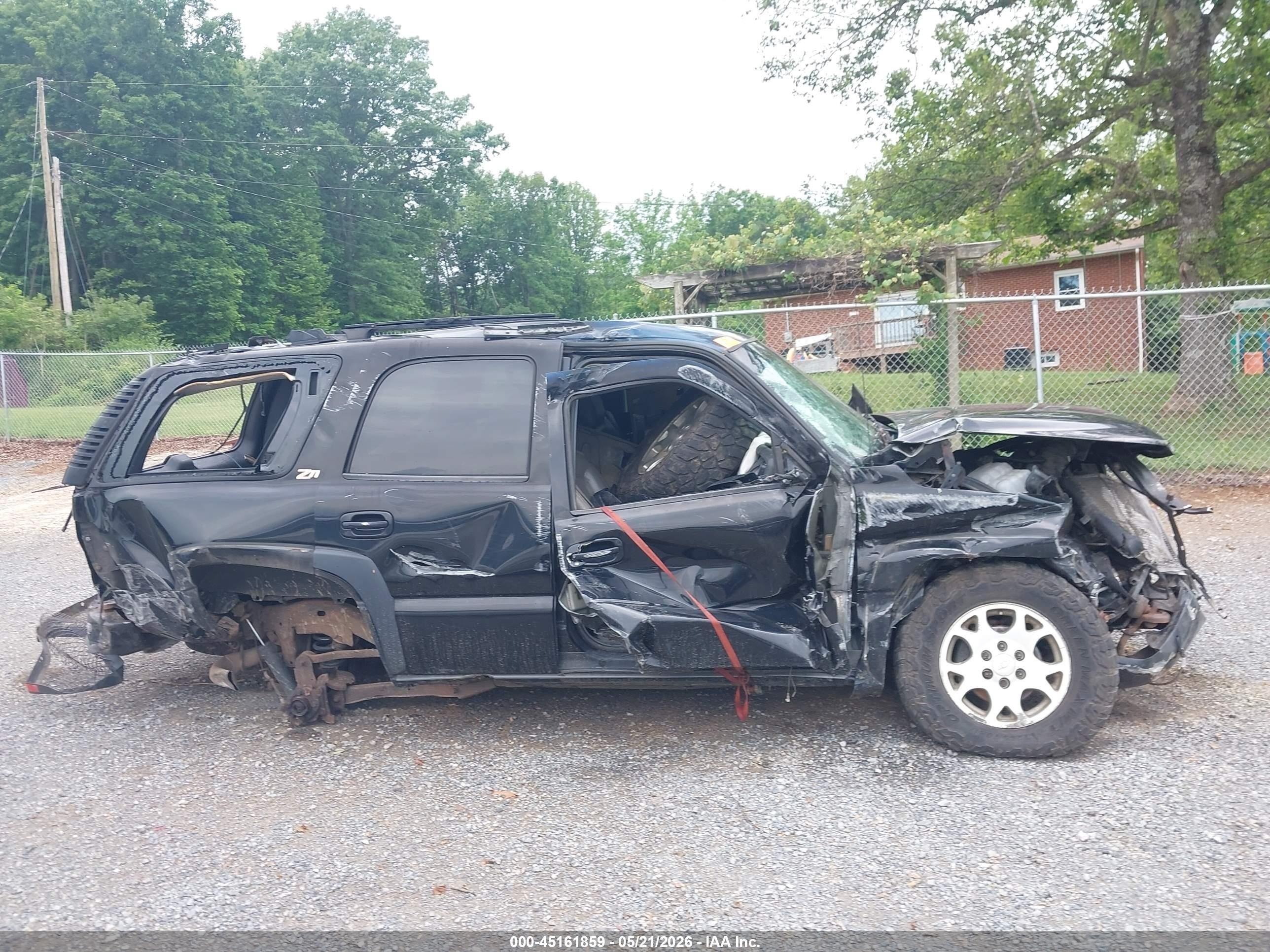 2002 Chevrolet Tahoe Z71 Black vin: 1GNEK13Z92R235485