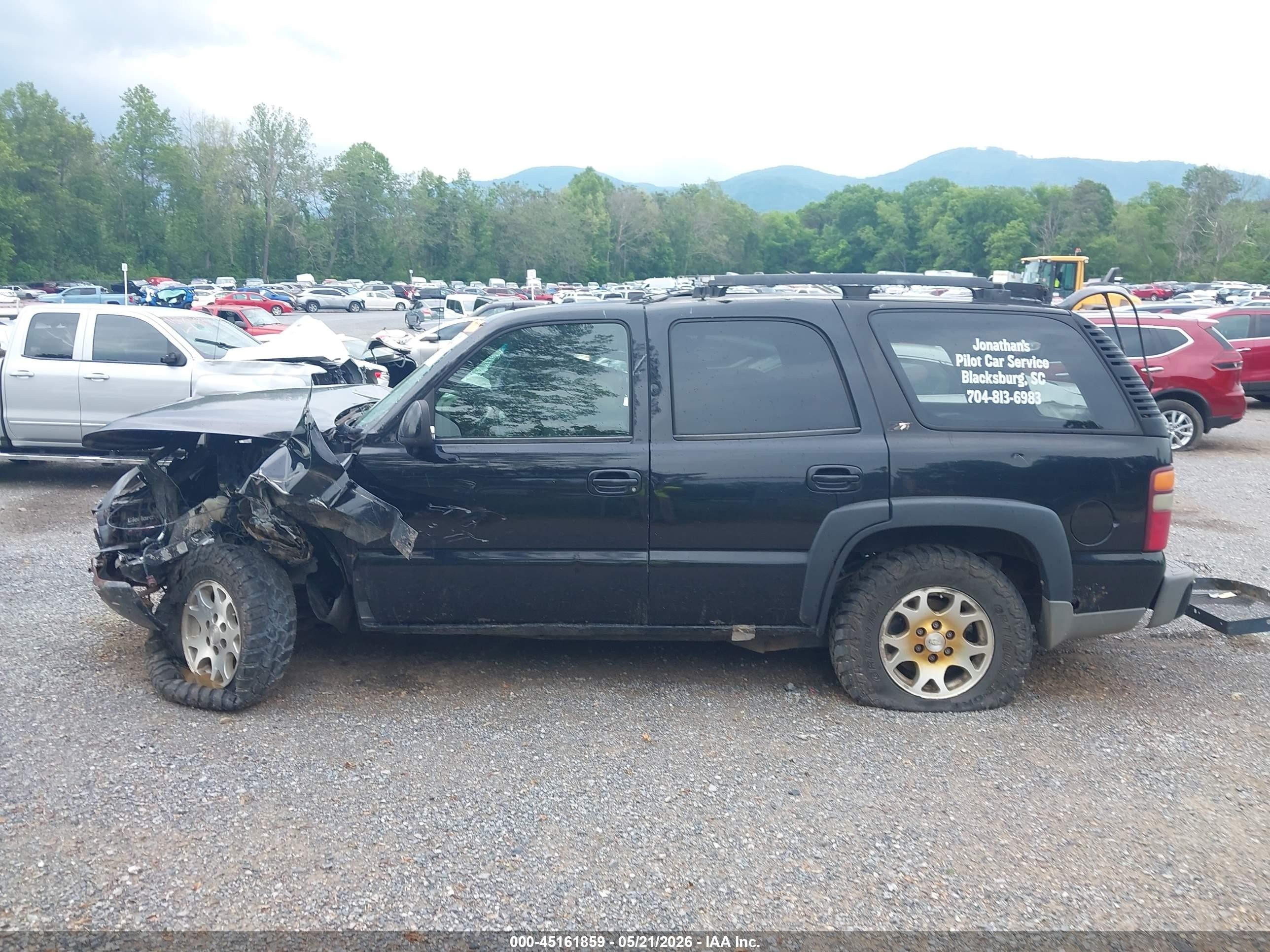 2002 Chevrolet Tahoe Z71 Black vin: 1GNEK13Z92R235485