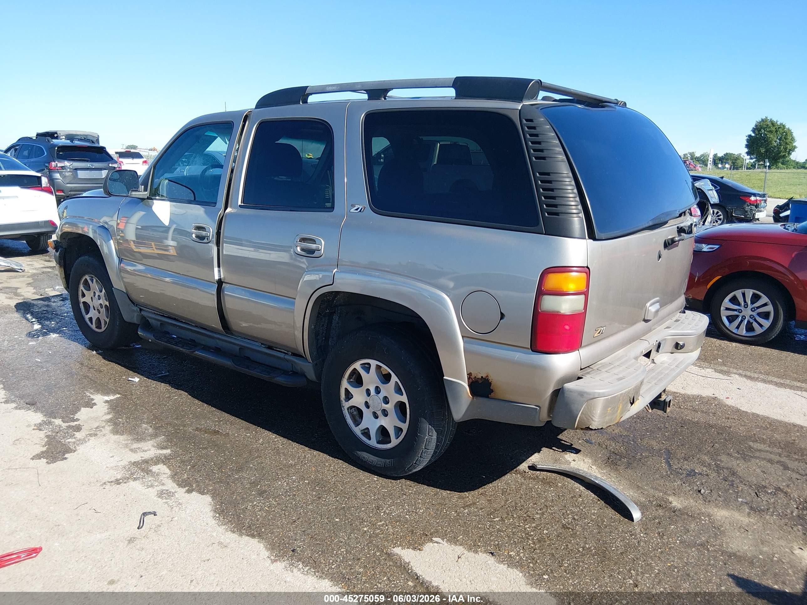 2002 Chevrolet Tahoe Z71 Silver vin: 1GNEK13Z92R255574