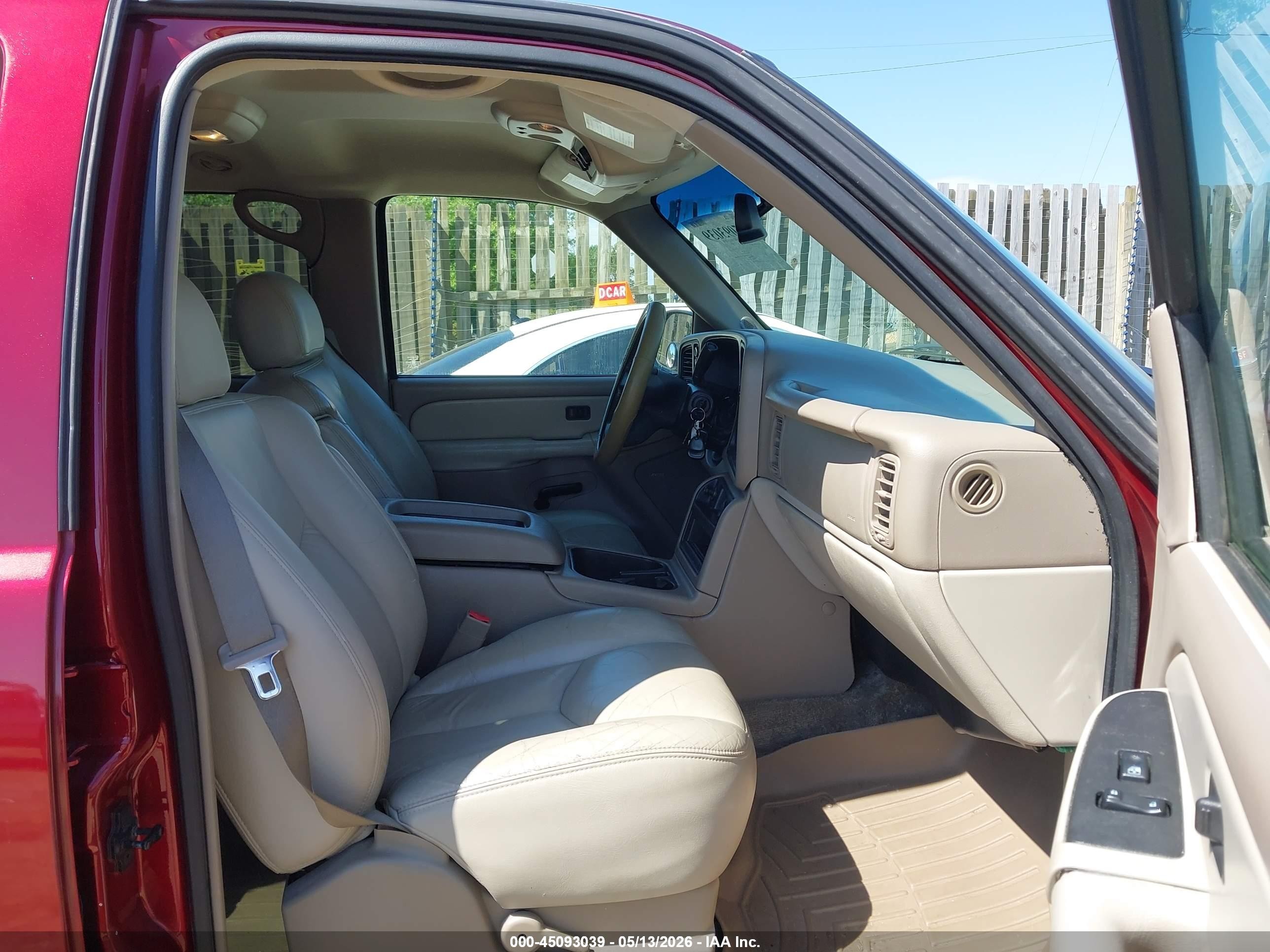 2003 Chevrolet Tahoe Ls Red vin: 1GNEK13Z93J240928