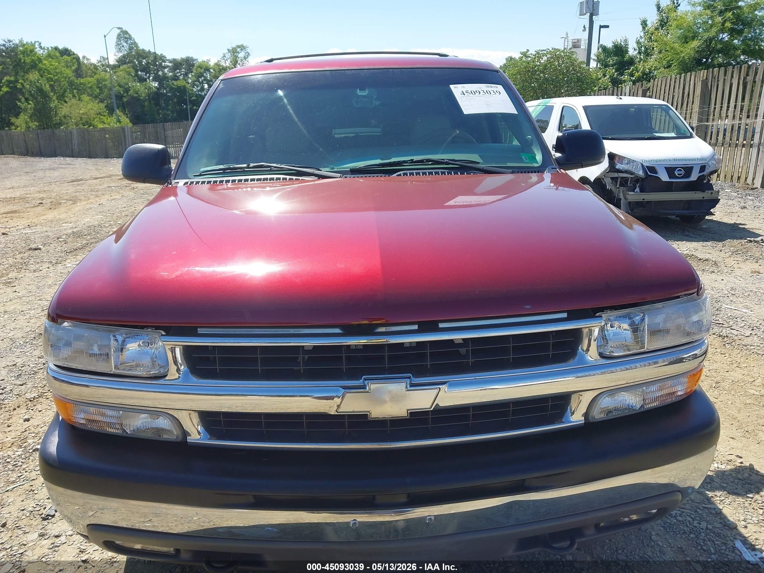 2003 Chevrolet Tahoe Ls Red vin: 1GNEK13Z93J240928