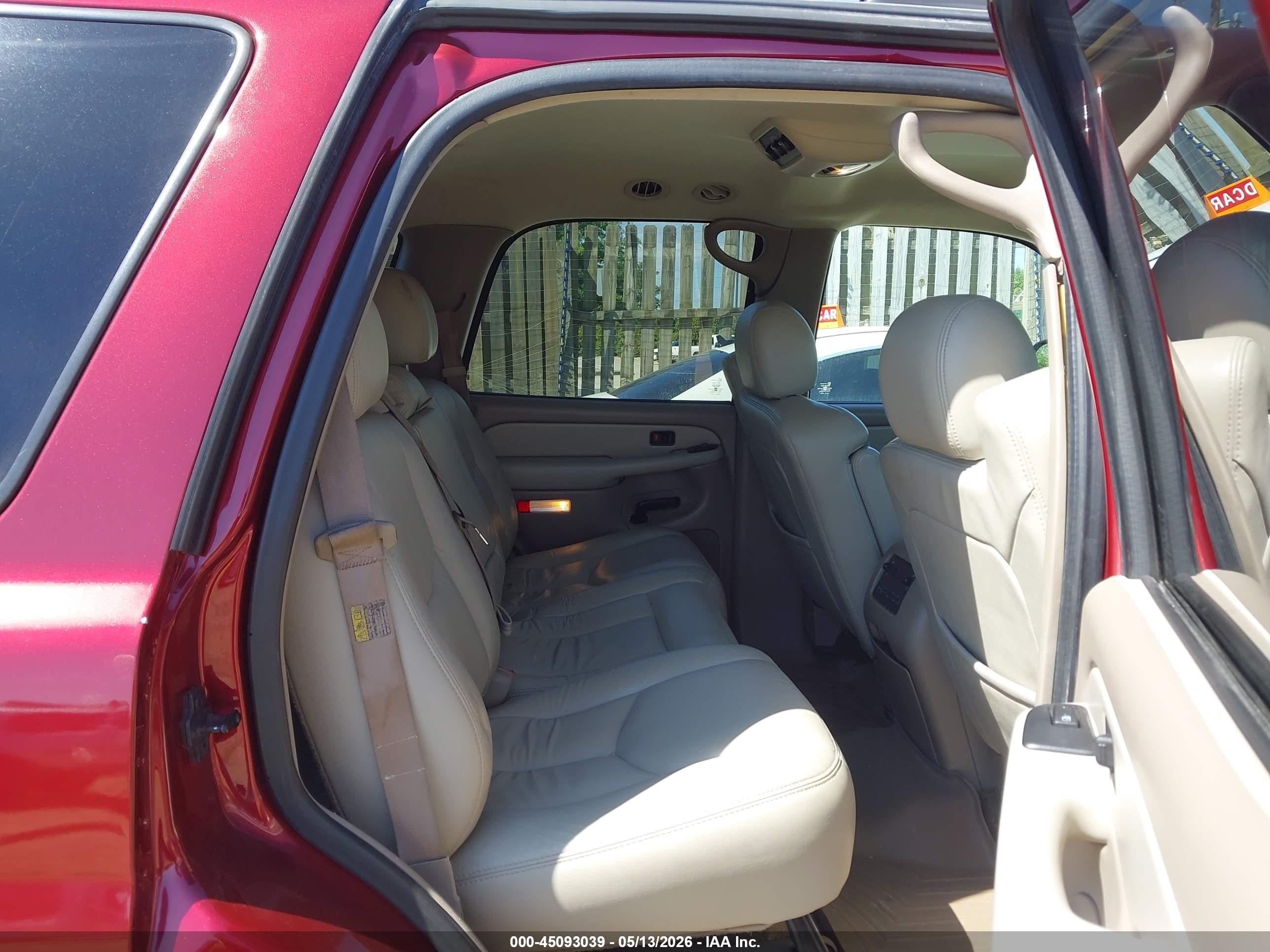 2003 Chevrolet Tahoe Ls Red vin: 1GNEK13Z93J240928