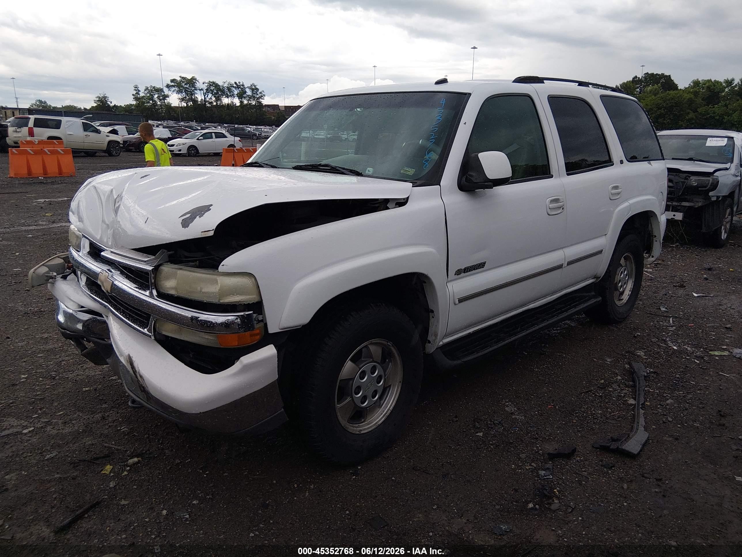 2003 Chevrolet Tahoe Lt White vin: 1GNEK13Z93R248643