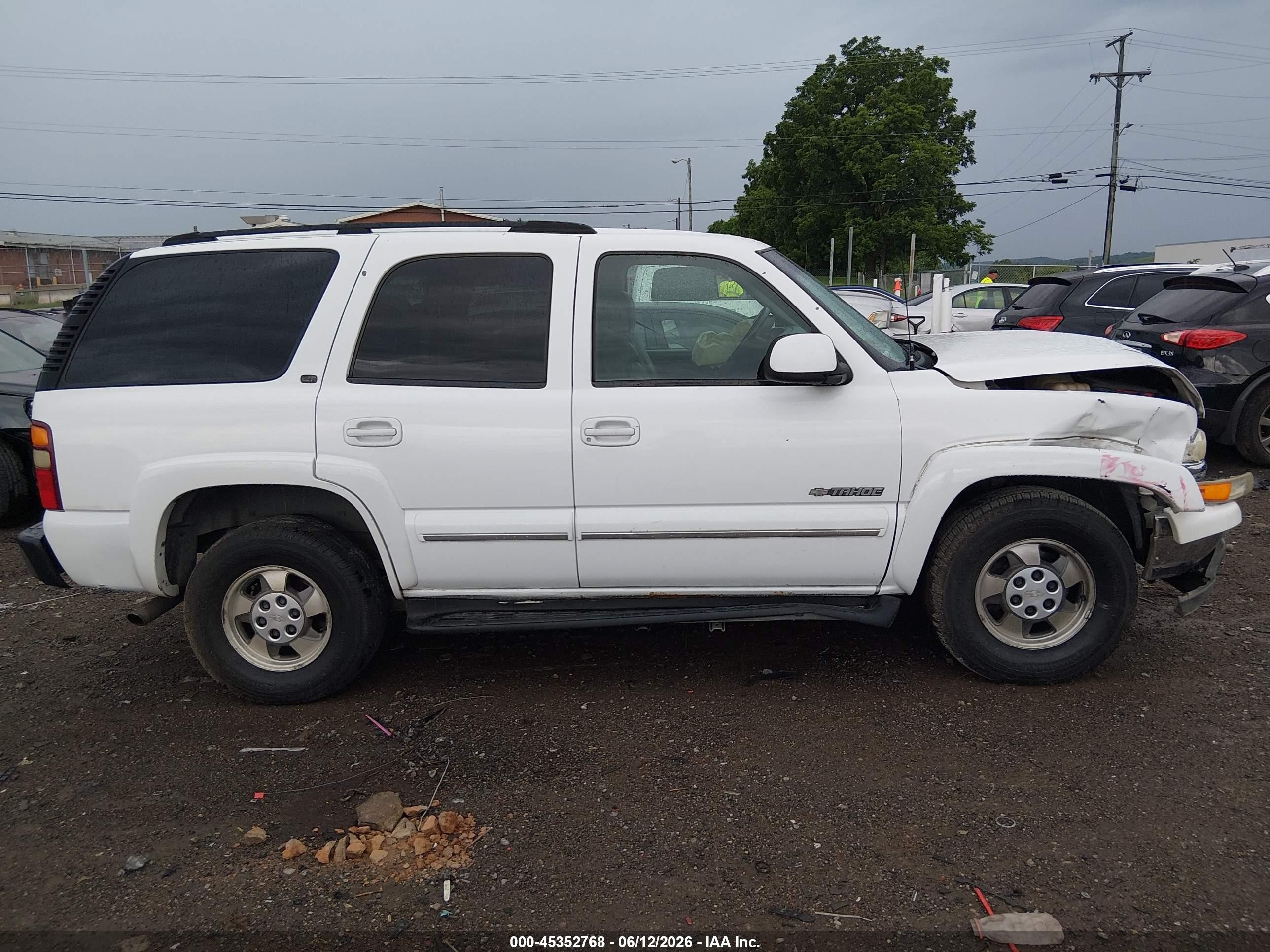 2003 Chevrolet Tahoe Lt White vin: 1GNEK13Z93R248643