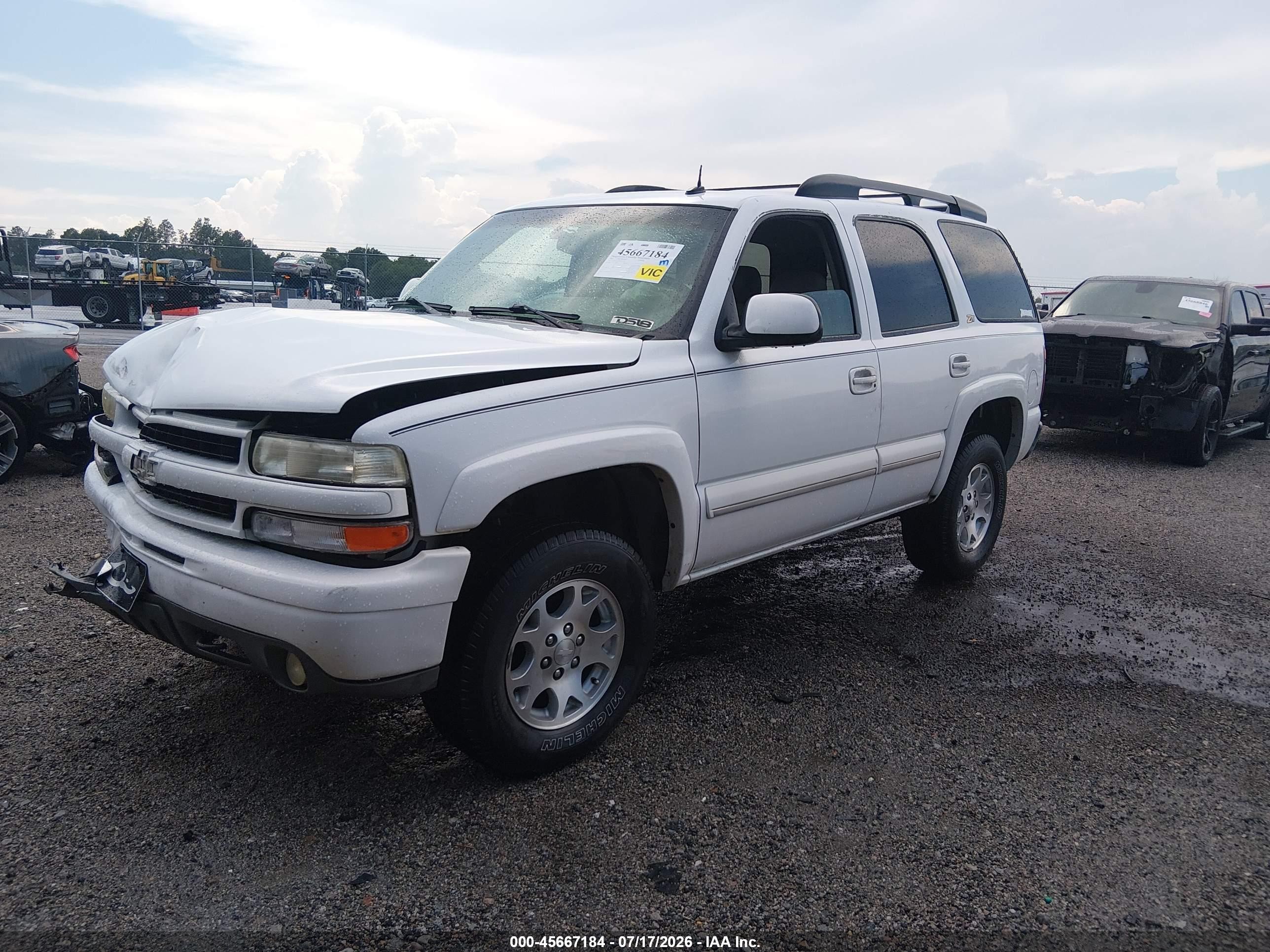 2003 Chevrolet Tahoe Z71 White vin: 1GNEK13Z93R285336