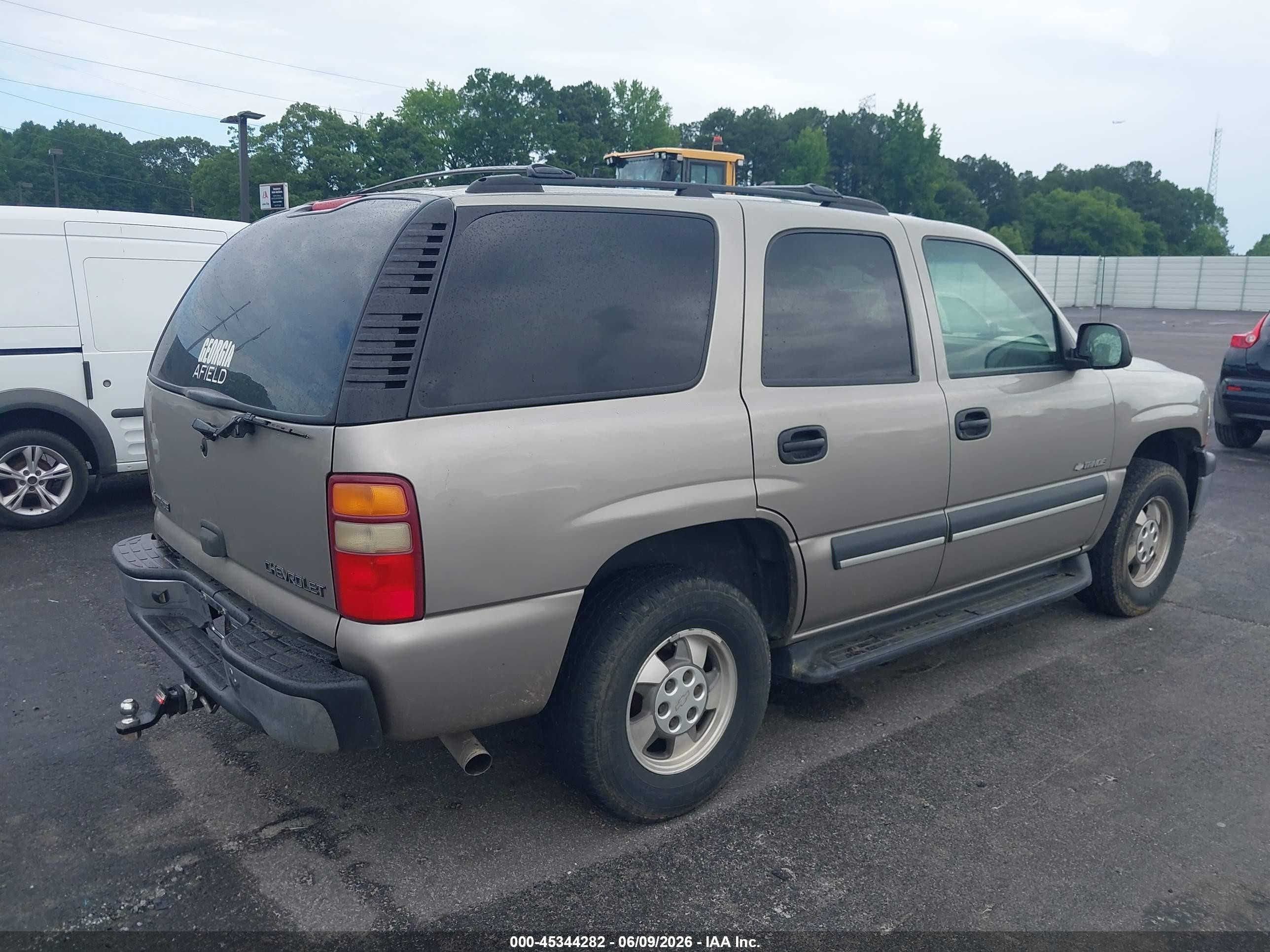 2003 Chevrolet Tahoe Ls Beige vin: 1GNEK13Z93R302734
