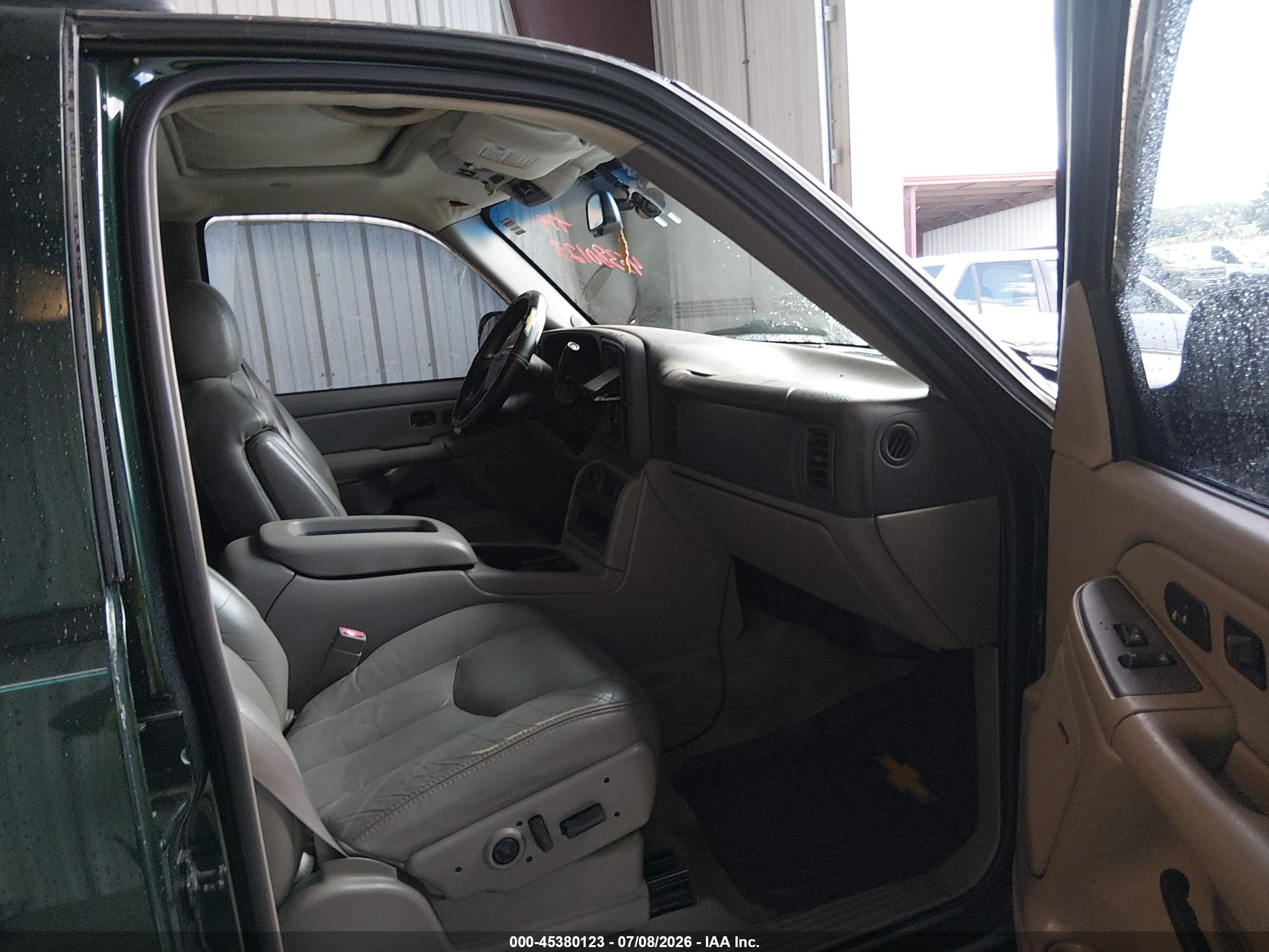 2004 Chevrolet Tahoe Z71 Green vin: 1GNEK13Z94R180006