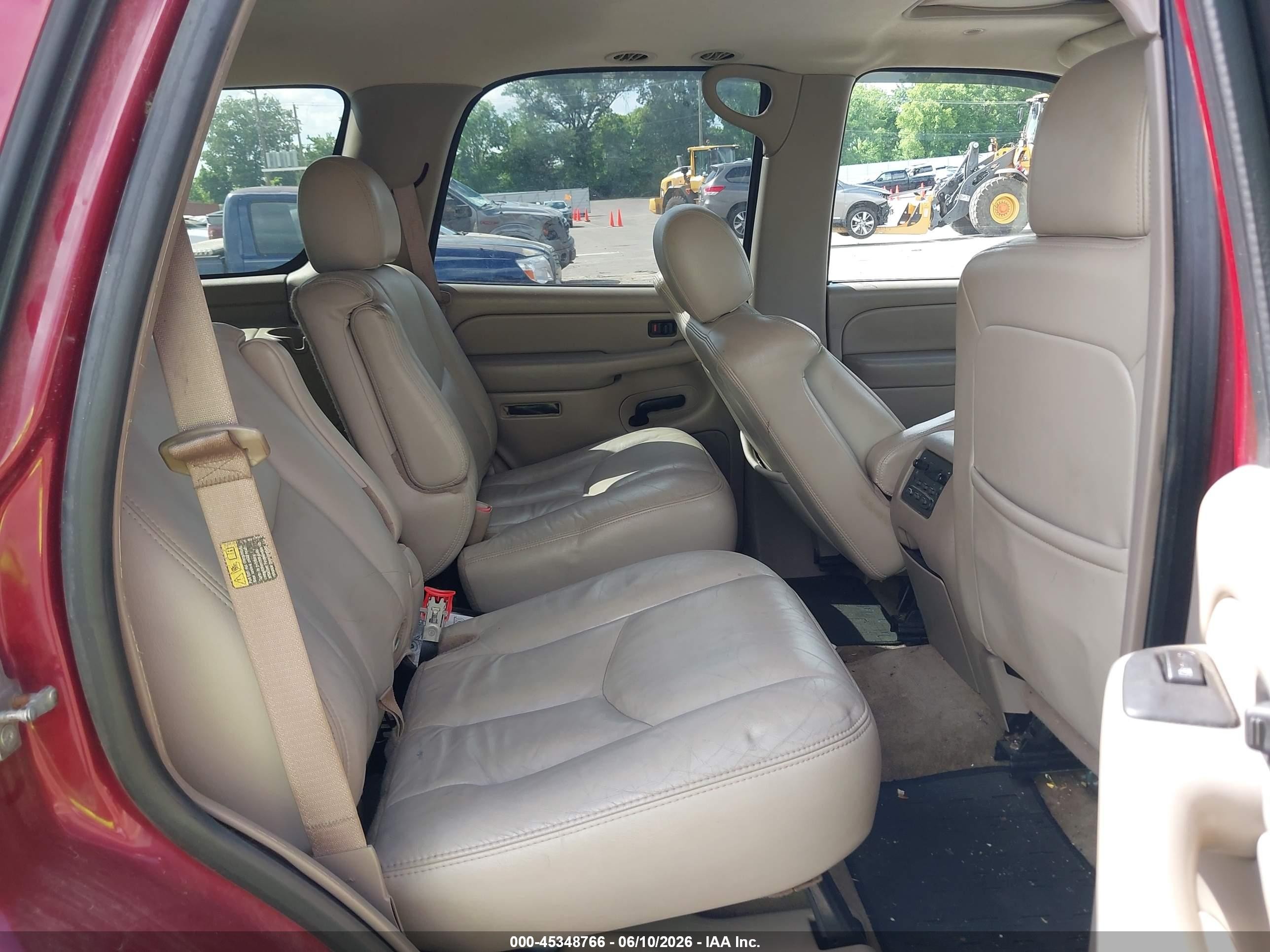 2004 Chevrolet Tahoe Z71 Темно-бордовый vin: 1GNEK13Z94R224439