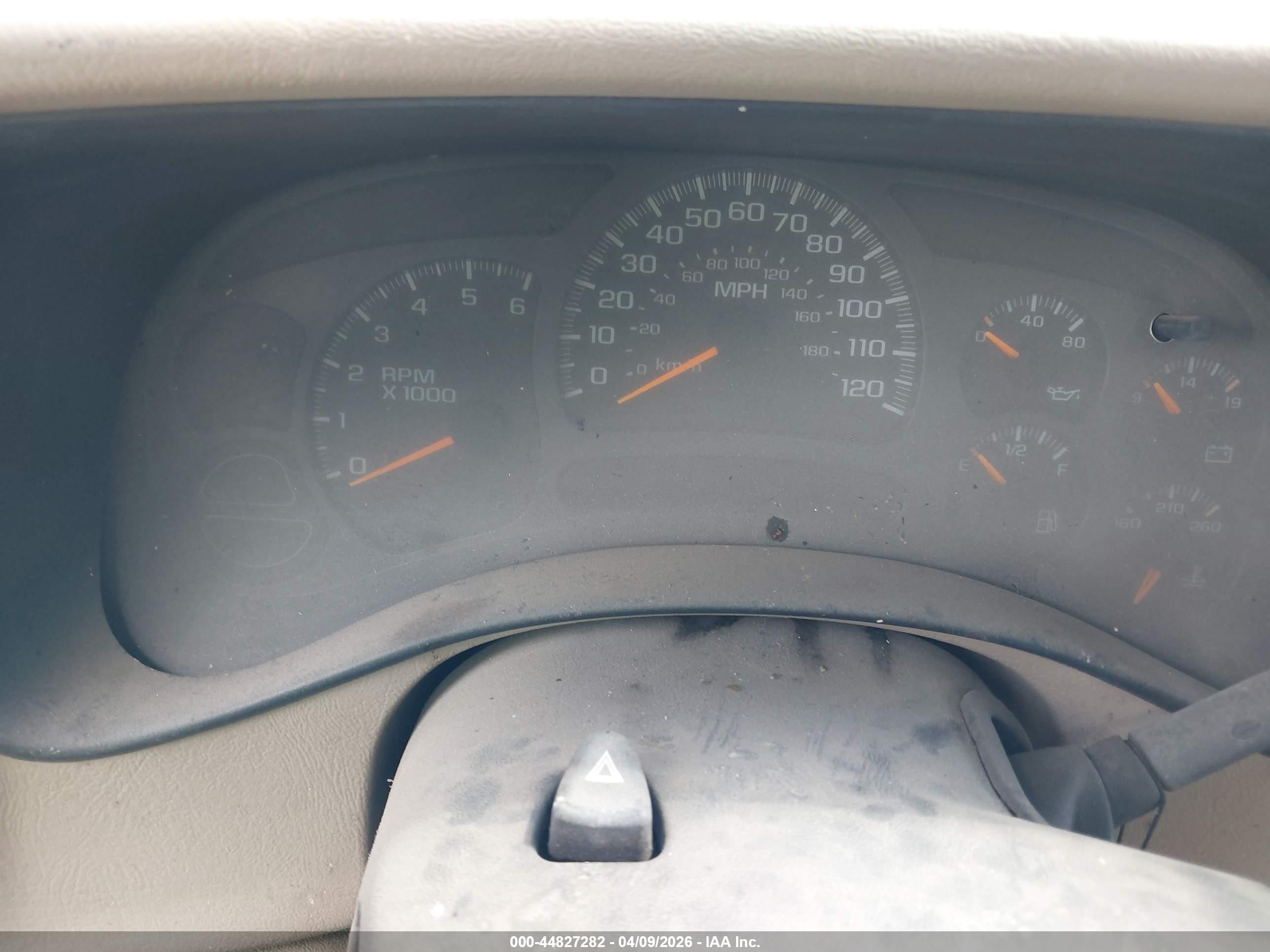 2004 Chevrolet Tahoe Lt Blue vin: 1GNEK13Z94R251480