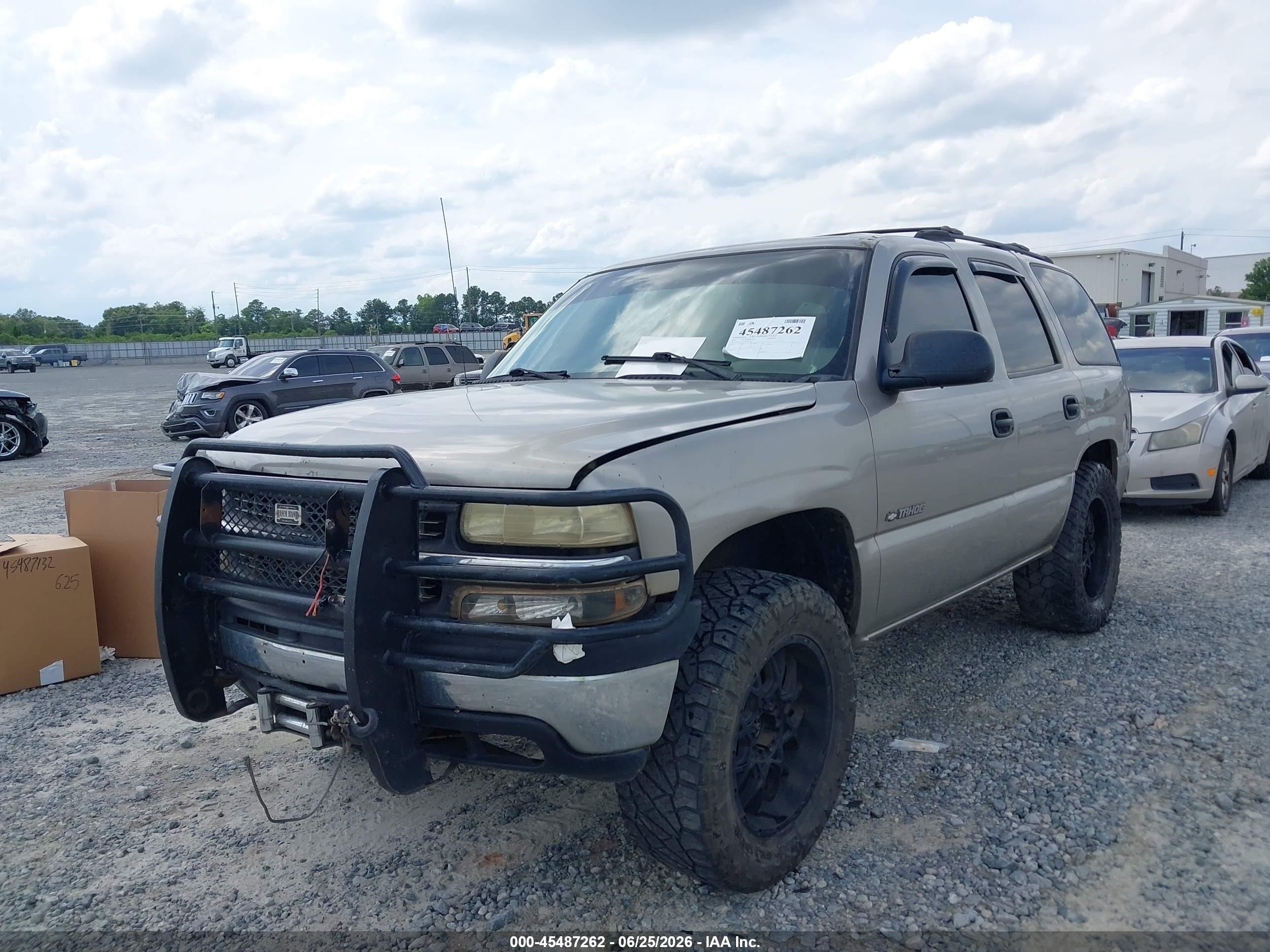 2002 Chevrolet Tahoe Ls Champagne vin: 1GNEK13ZX2R145553