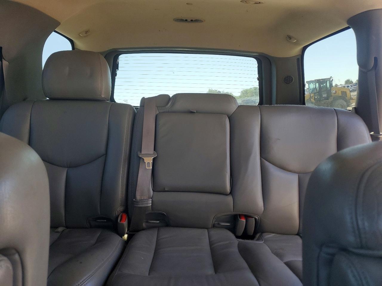 2003 Chevrolet Tahoe K1500 Silver vin: 1GNEK13ZX3J166984